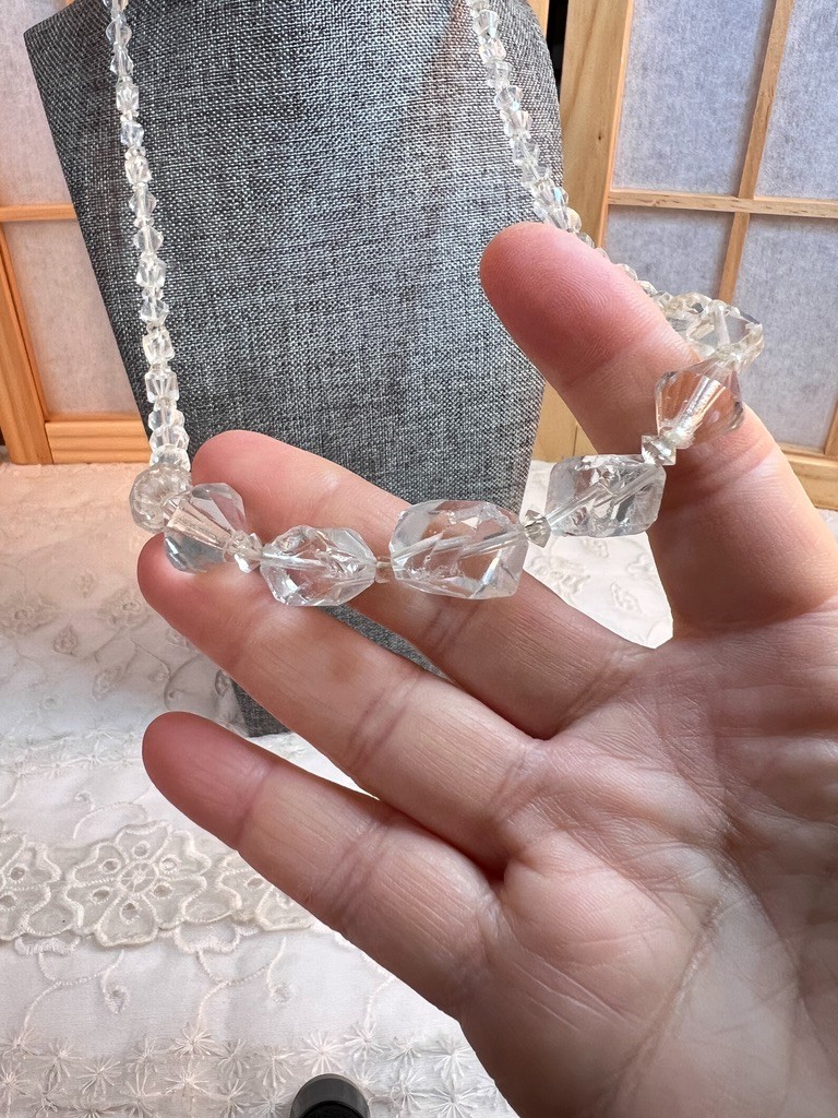 Vintage Faceted Crystal Necklace 24″L