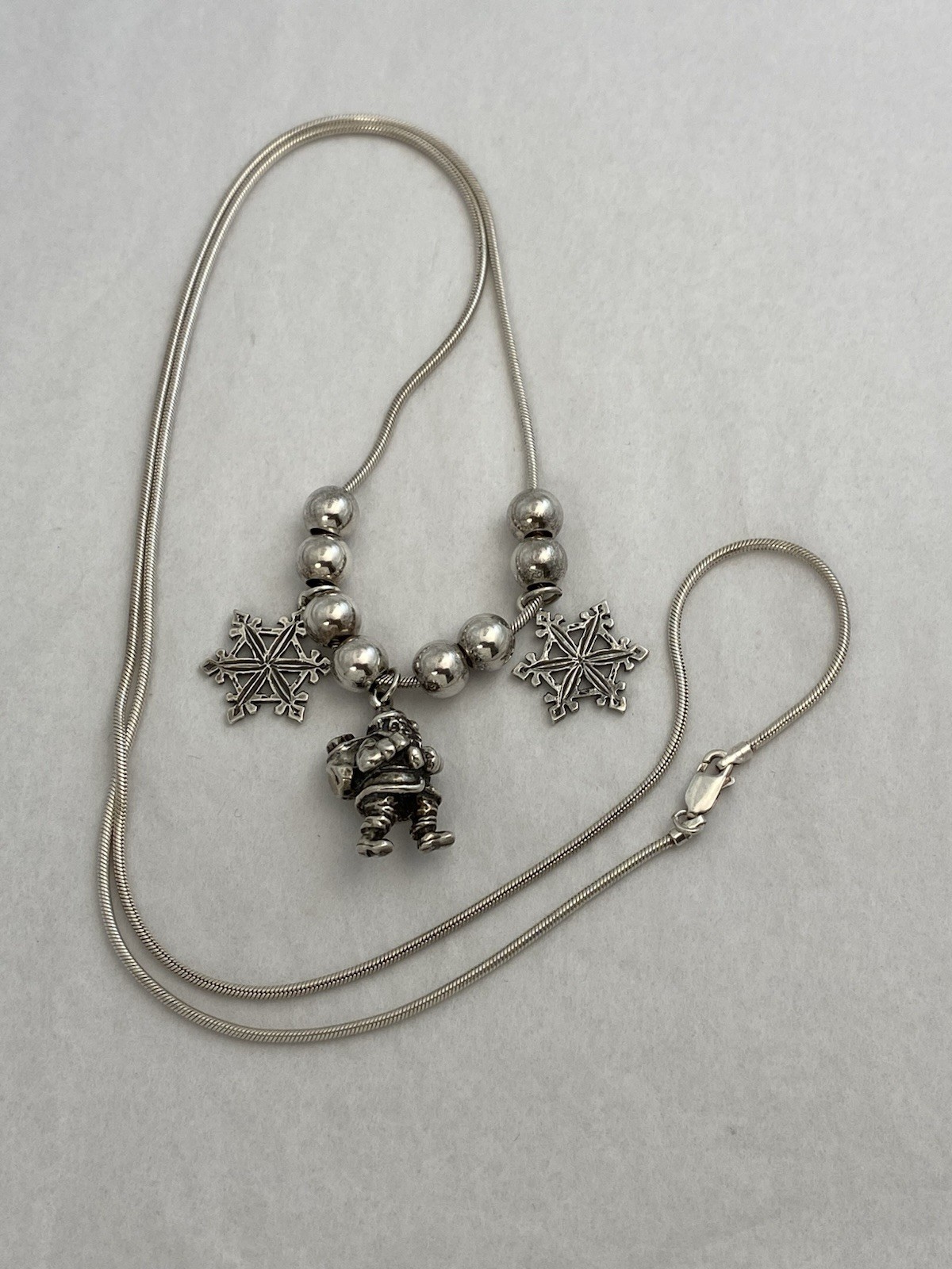 Xmas Sterling Necklace 29 1/2″ snake chain w/ Santa Claus Snow Flakes Charm 29 g