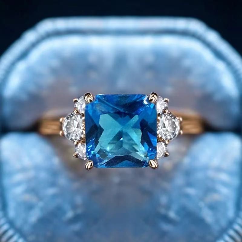 Fashion Women 18K Gold Plated Blue CZ Sparkling Band Ring Size 6-10