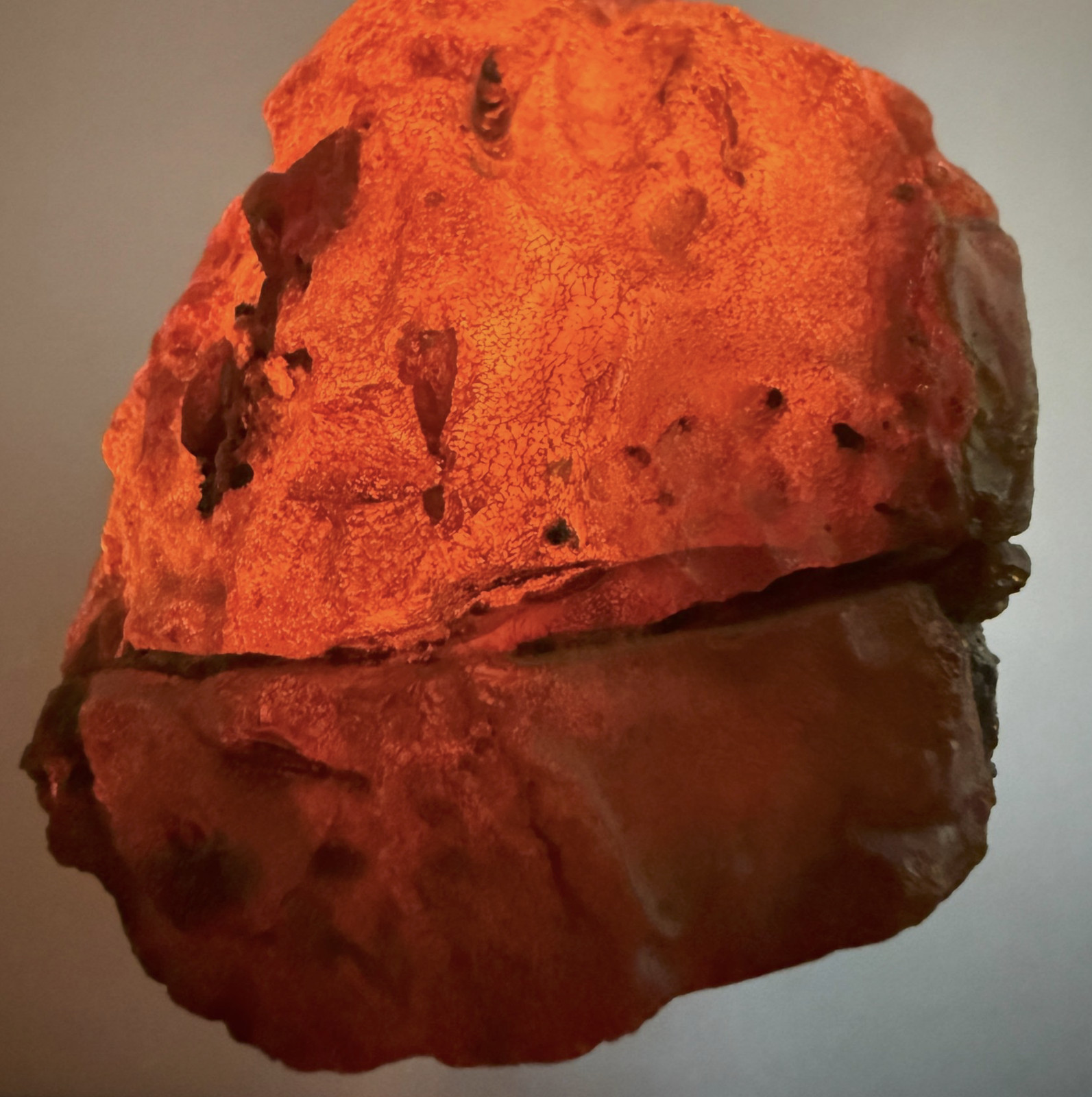 Unique Raw Whole Stone natural Amber 154.6g