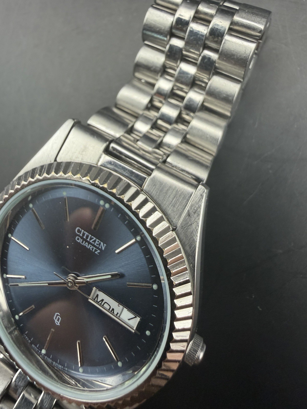 Vintage 1984 Citizen Quartz 6100-R01037 Men’s Watch -Blue Dial Original Bracelet