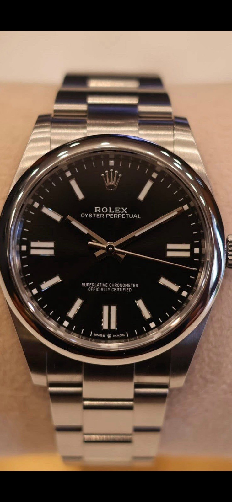 ROLEX Black DIAL OYSTER PERPETUAL 124300 41MM Stainless Steel NEW 2025