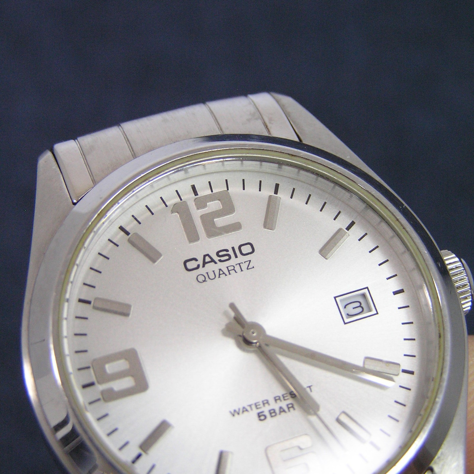 [Japan Exclusive] CASIO MTP-1181 Explorer Sport Watch Rare Japan Imported Silver