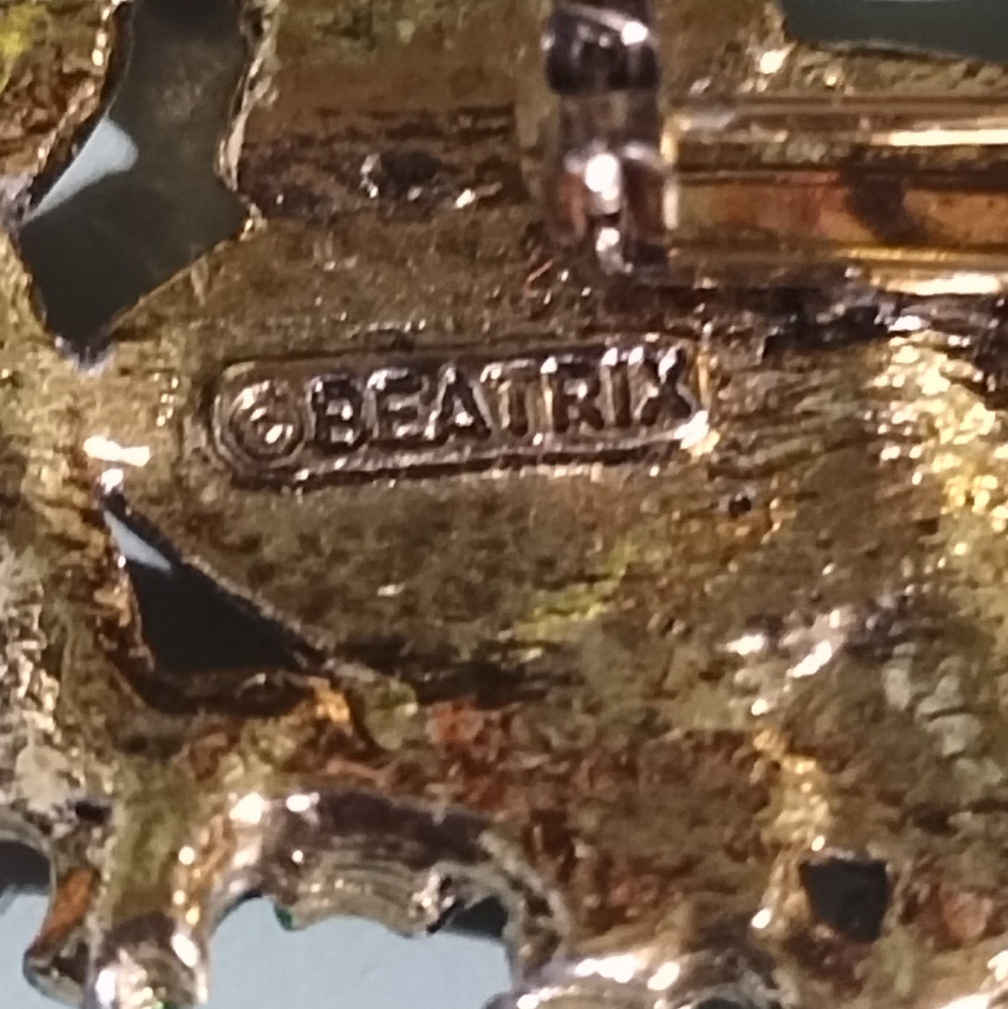 Beatrix Signed Reindeer Christmas Brooch Gold Tone Enamel Rhinestones