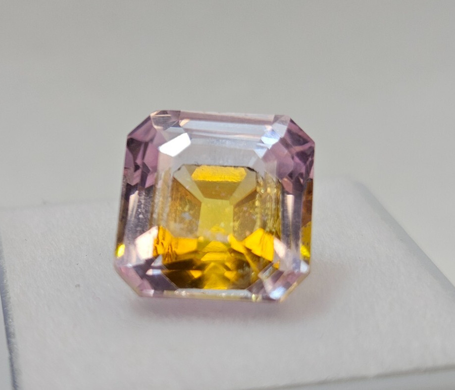Pitambari Sapphire 10+ Ct Asscher Cut Bi-Colour Natural Certified Loose Gemstone