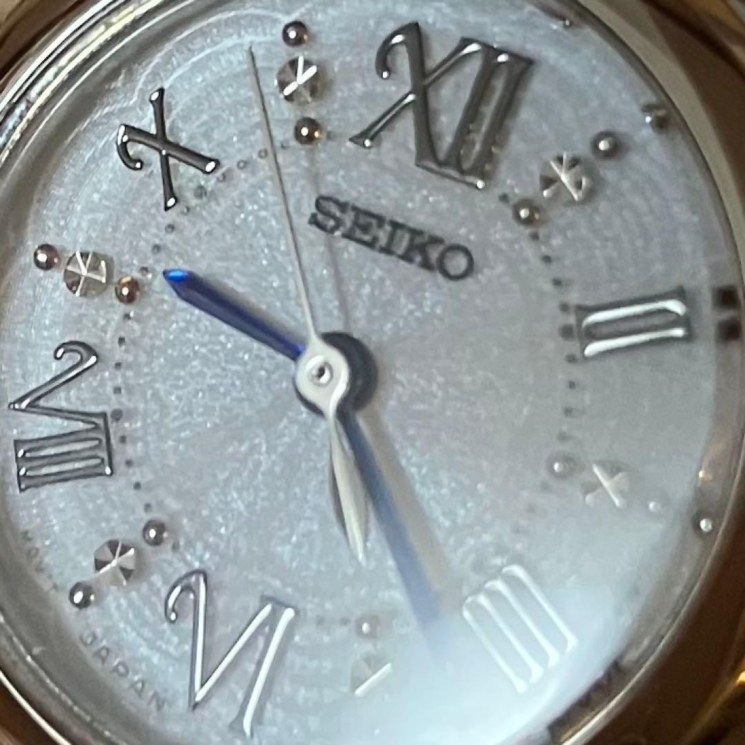 Brand New SEIKO Solar V117 0CT0 Working Item Ladies