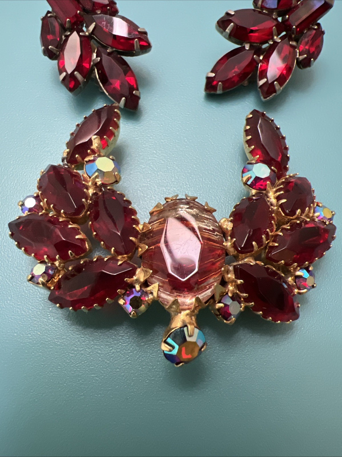 Vintage Juliana Red Rhinestone Brooch & Earrings – Married Set – Crinkle Glass
