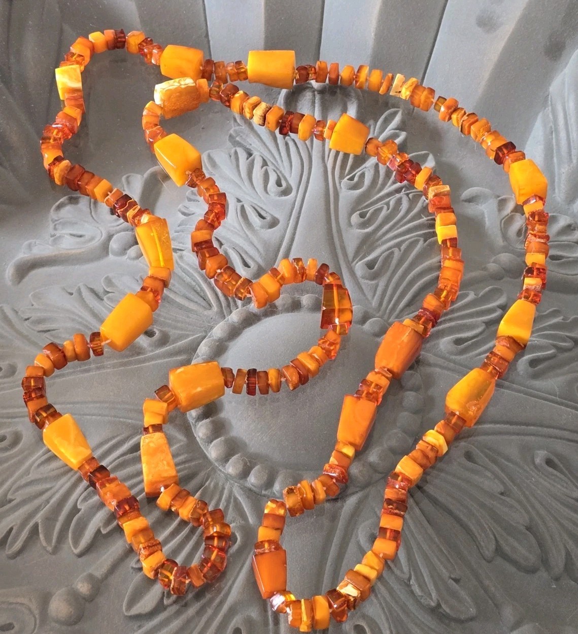 VTG GENUINE BALTIC EGG YOLK & HONEY AMBER BEADED NECKLACE 152 Grams☆ART DECO☆70″