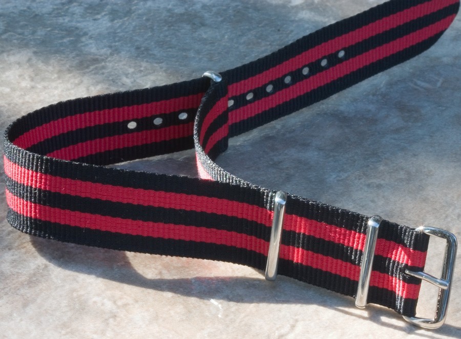 Red Bond 22mm G10 military nylon band with steel buckles red & black lines