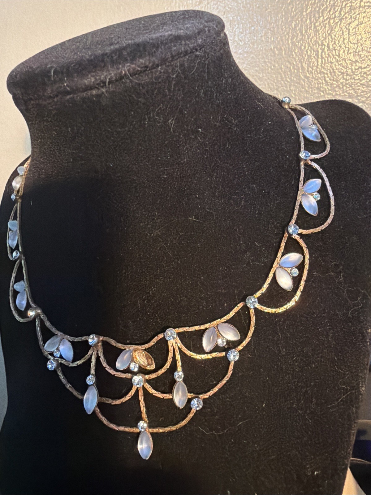 ANTIQUE EDWARDIAN MOONSTONE NECKLACE 18kgp CHAIN Hook CLASP 16” RARE Estate Find