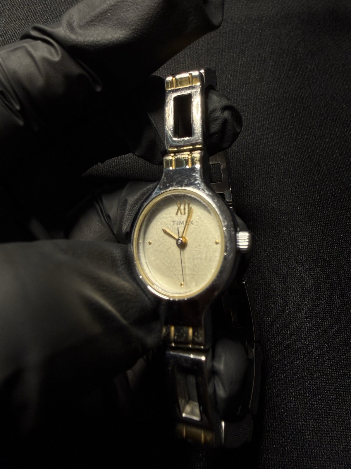 Vintage 2001 Timex Ladies Quartz Watch Two Tone Dress Bracelet — Working As-Is