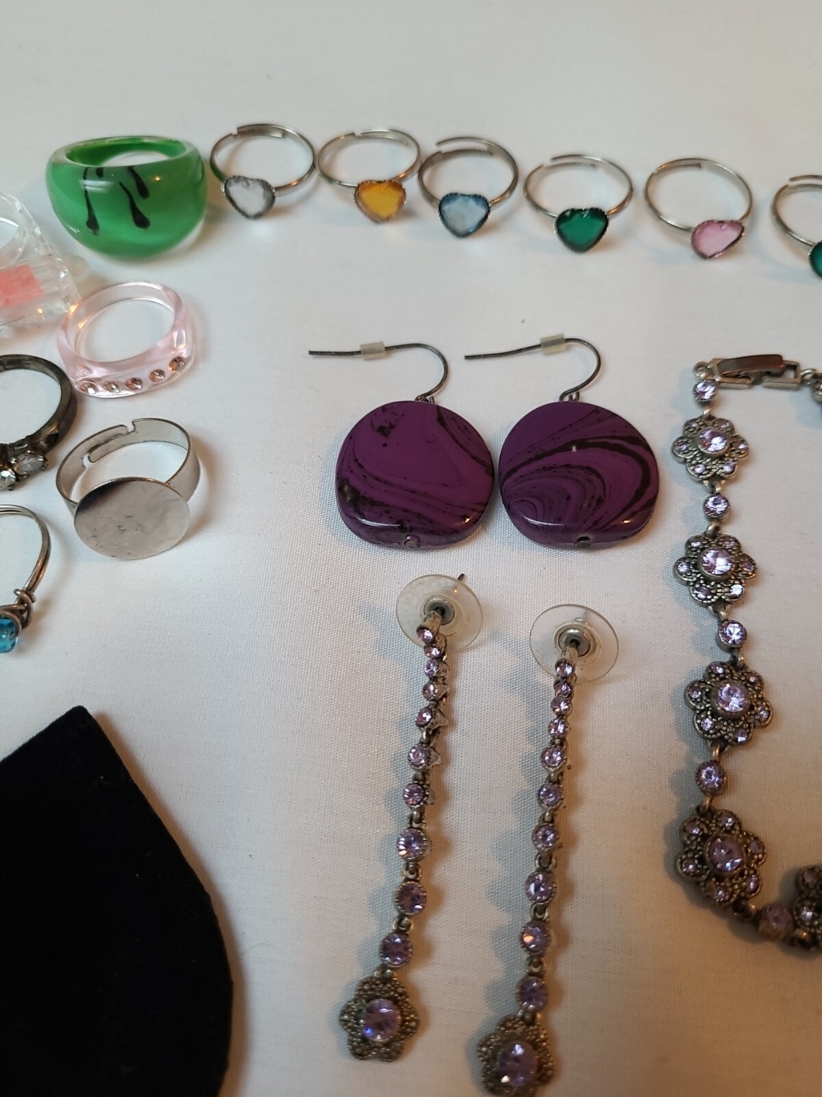 Big Lot of 39 Fashion Earrings, Bracelet & Rings [4.2]