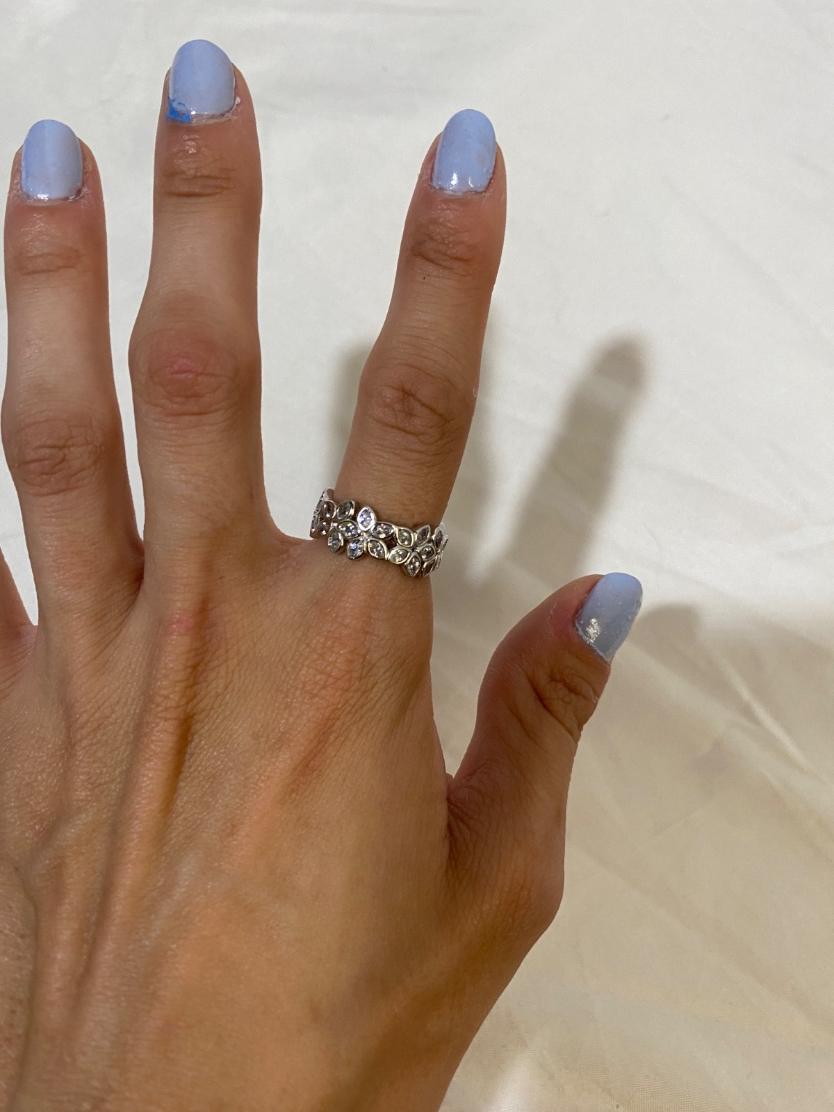 tous motif filver floral ring