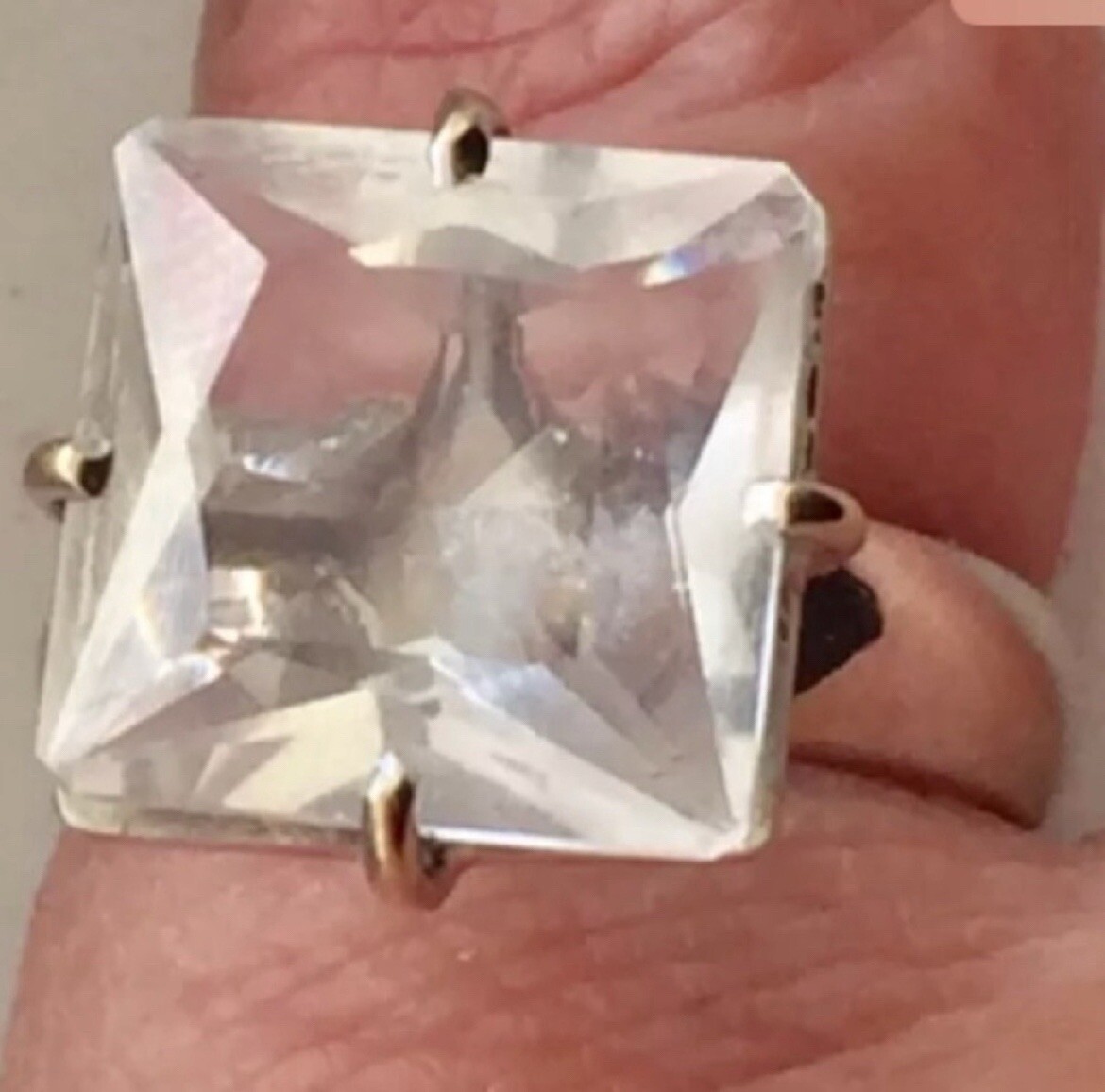Vintage 18k White Gold Different Stone Cut Sapphire Tower Cocktail Ring Size 7
