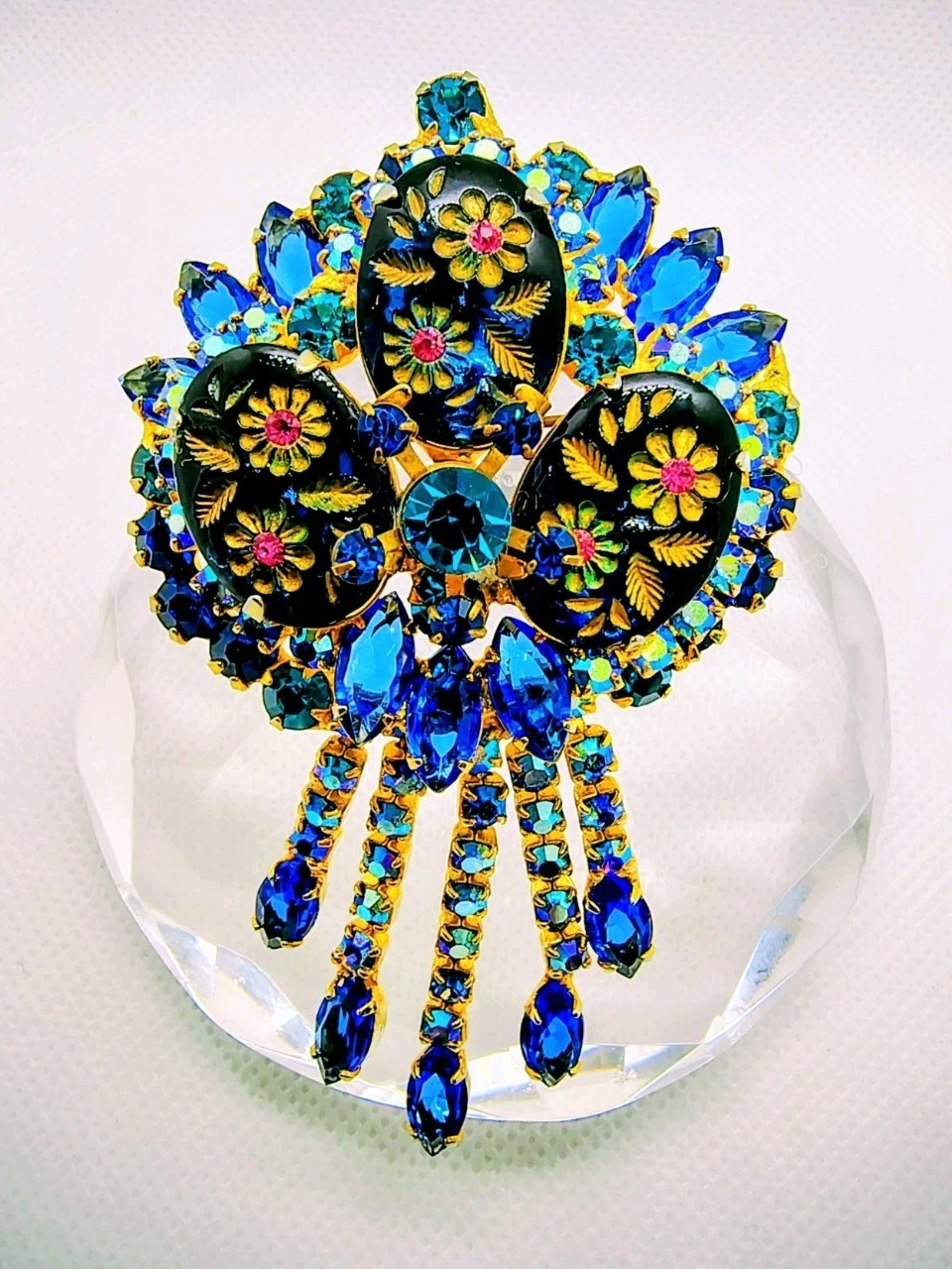 Juliana “Fruit Bowl” Sapphire Blue Waterfall, Carved Pendant Brooch 60’s Book Pc