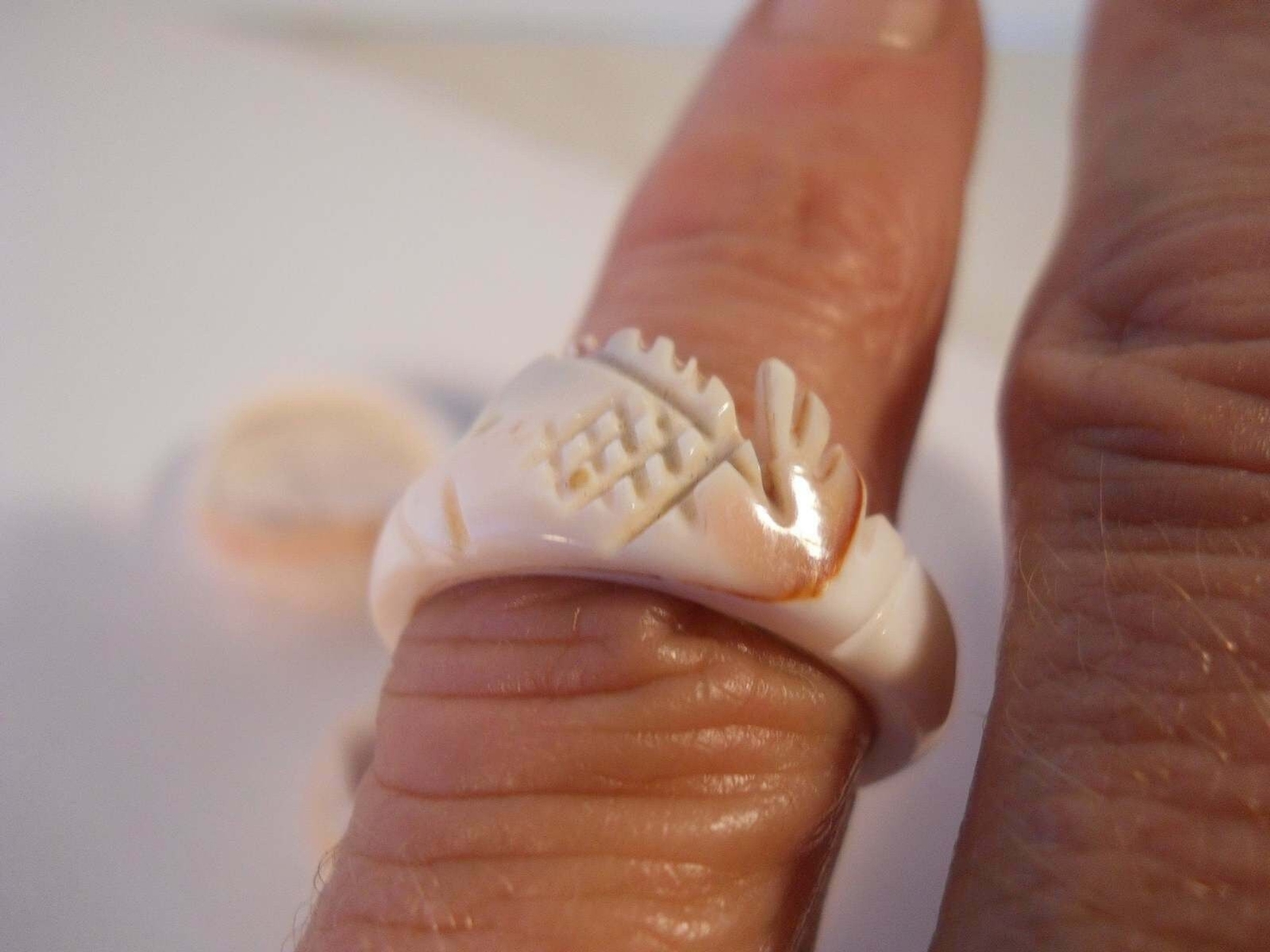 Hand Carved Edged Design on Real Shell Ring Size 5 only 1 Pc