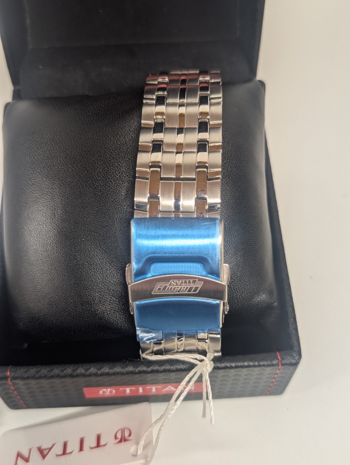 Titan Octane men’s watch model 90045KM02J stainless steel chronograph