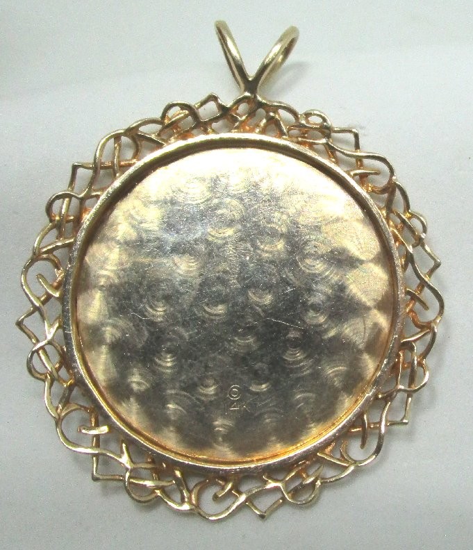 14K Yellow Gold Libra Pendant 21.11 grams 2 3/8”