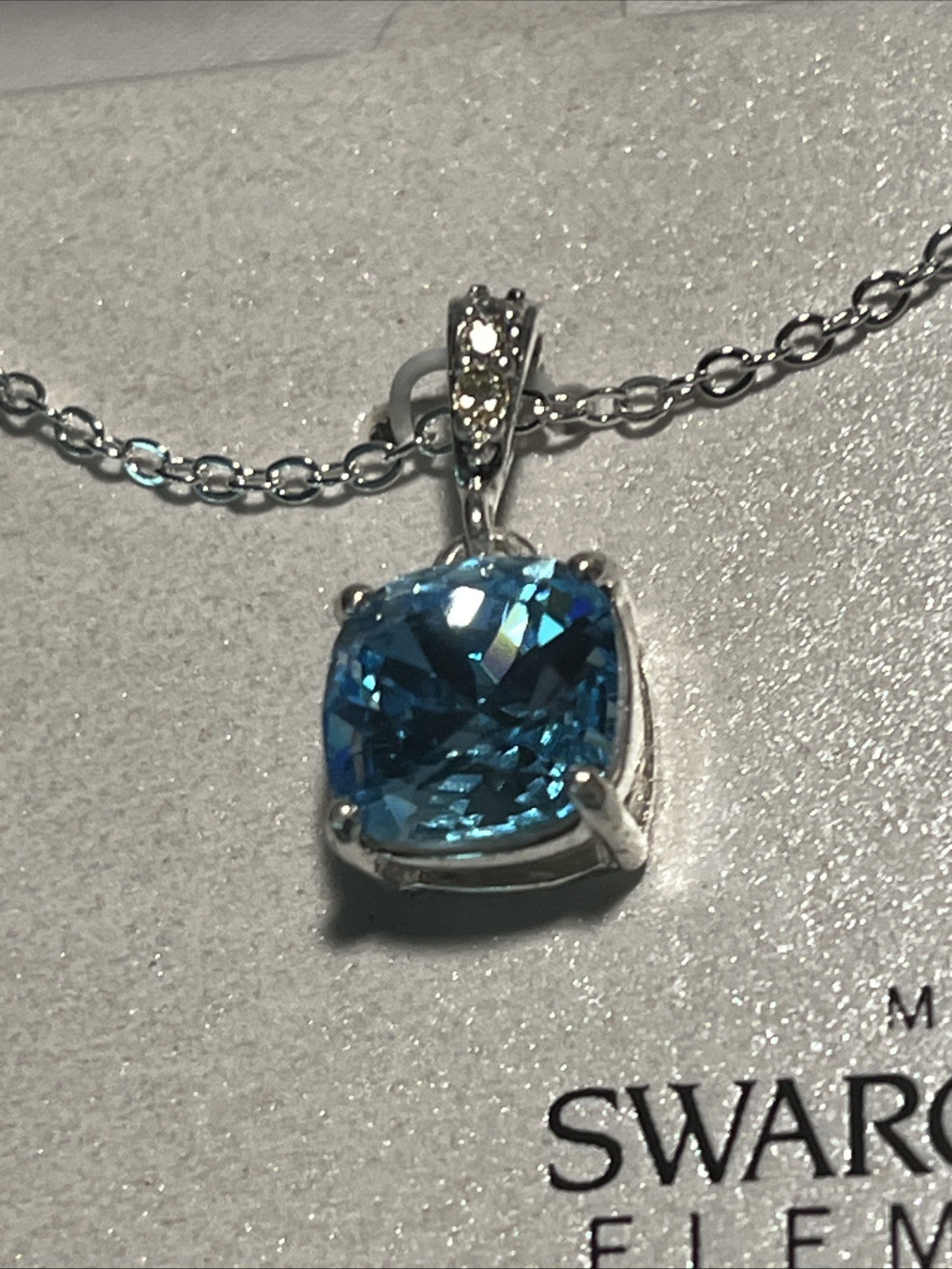 Shine Fine Silver Plted Cushion Cut Blue Crystal Necklace Swarovski Elements NIB