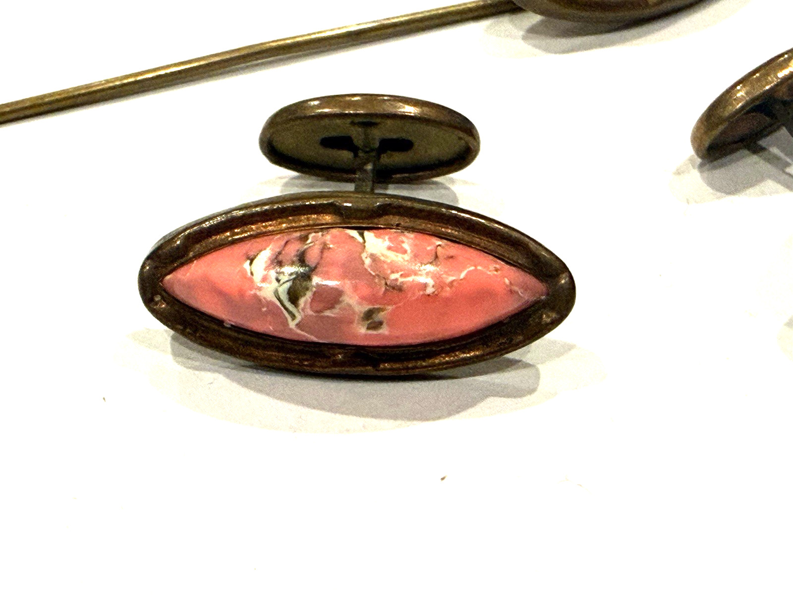 ANTIQUE VICTORIAN CUFFLINKS & STICK PIN PINK CORAL LUCITE NAVETTE BRASS SET