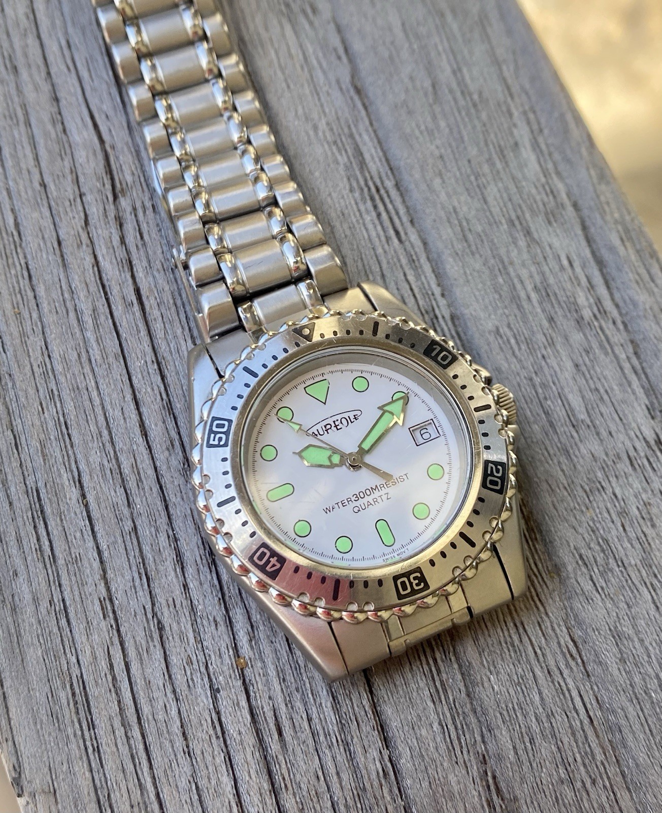 Vintage 1990s Aureole Swiss Quartz Diver Watch 36mm Stainless Steel Sandblasted