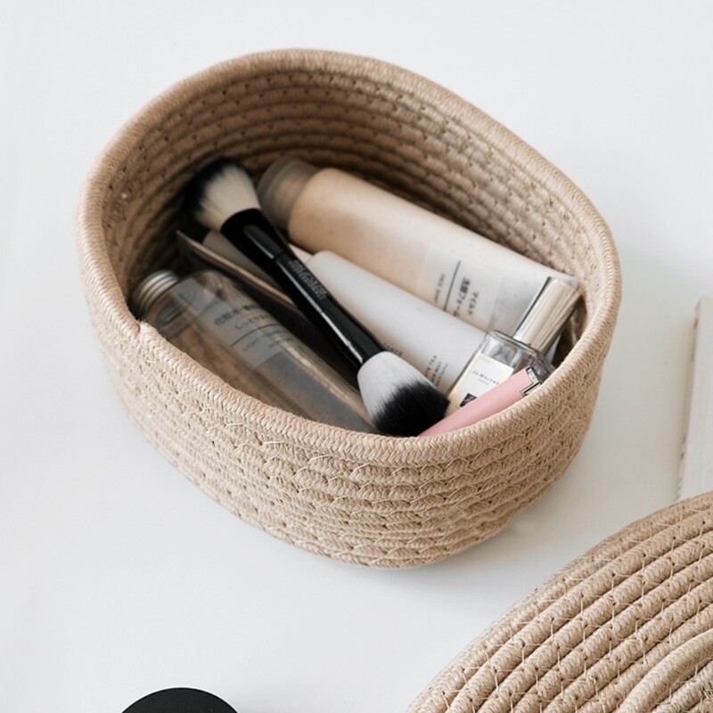 Woven Oval Storage Box with Lid Portable Indoor Outdoor Traveling Camp