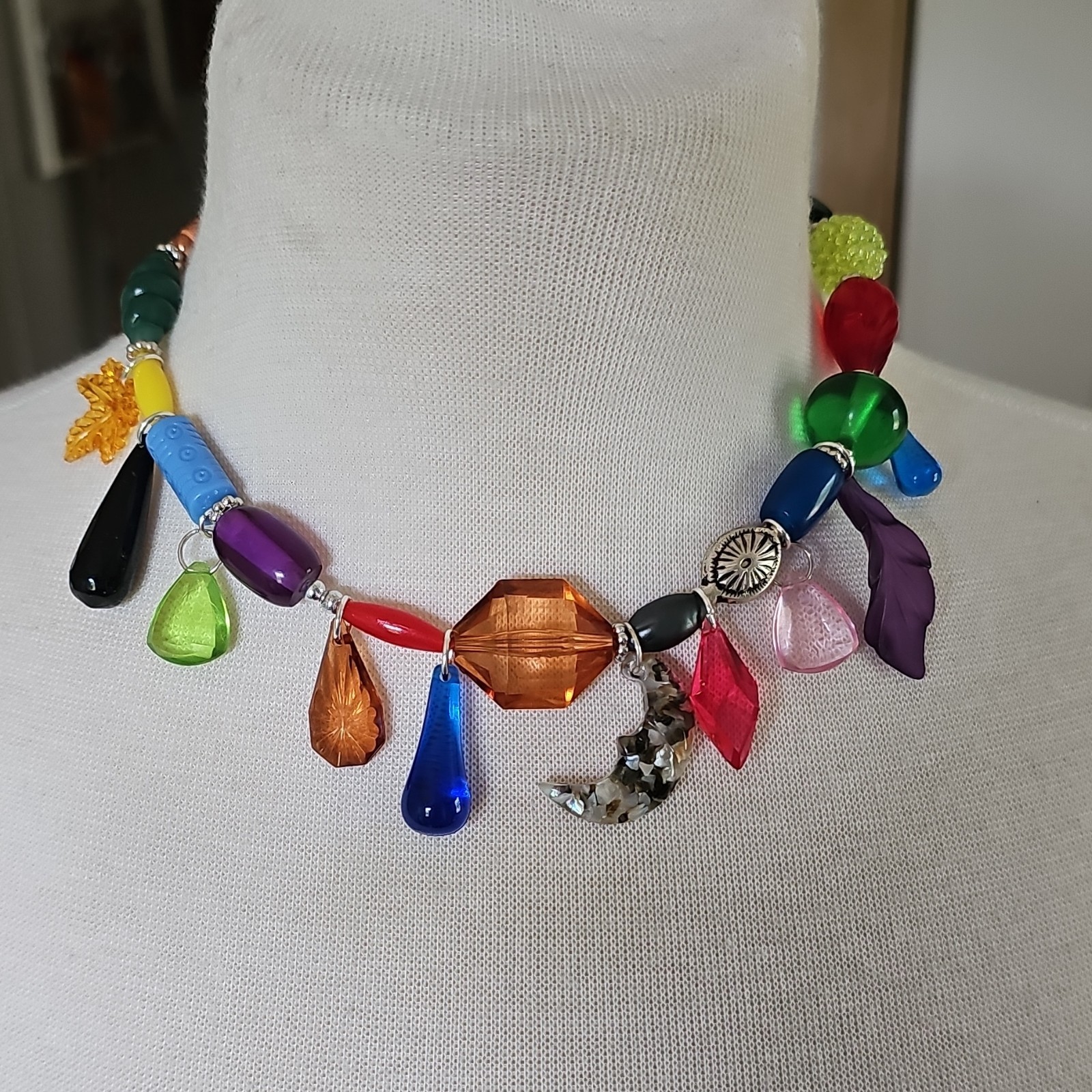 Vtg Acrylic Beaded Charm Necklace w/ Acrylic Dangles Handmade Colorful Chunky