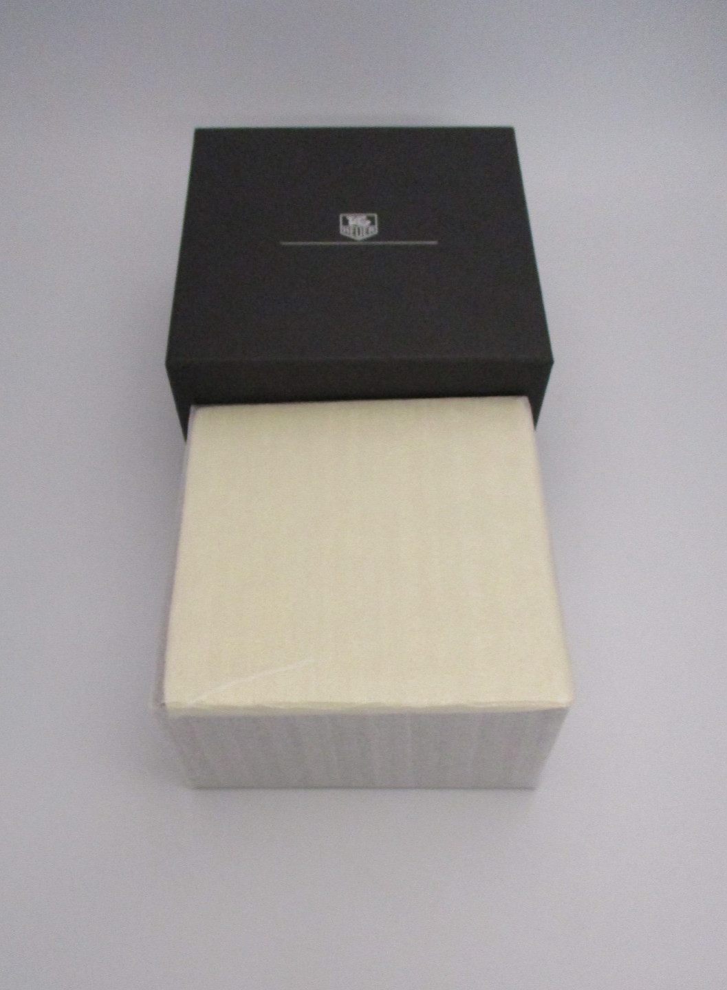 TAG Heuer Deluxe Brown Wood-Grain Watch Box Chest Set Black Inner +Cloth+Booklet