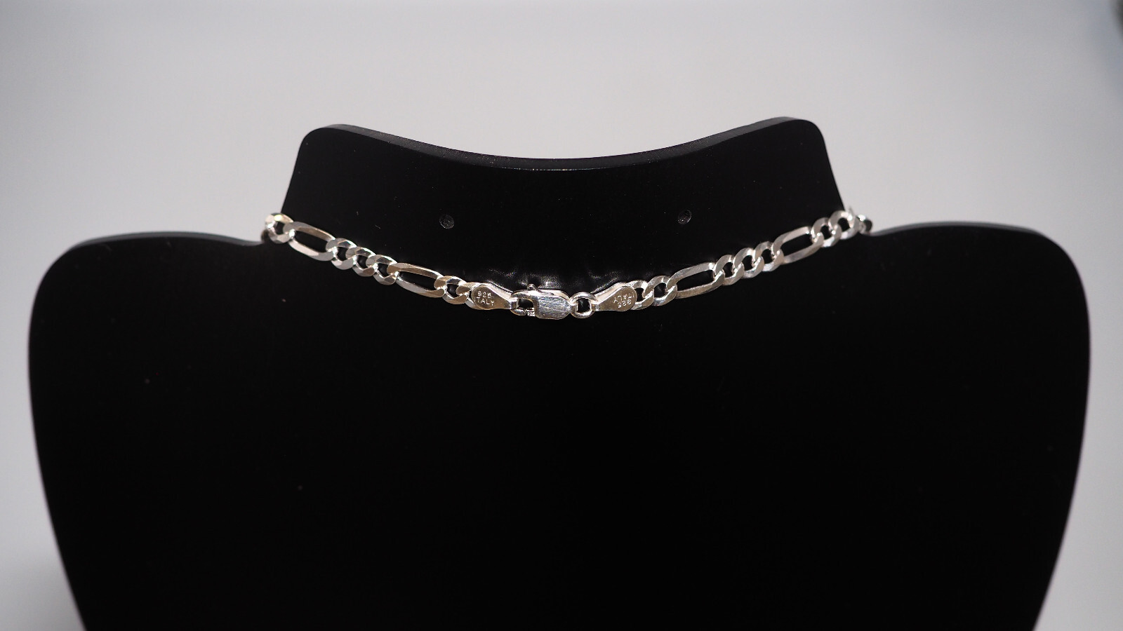 Solid 925 Sterling Silver Italian 5.5mm Flat 22” Figaro Link Chain Necklace ital