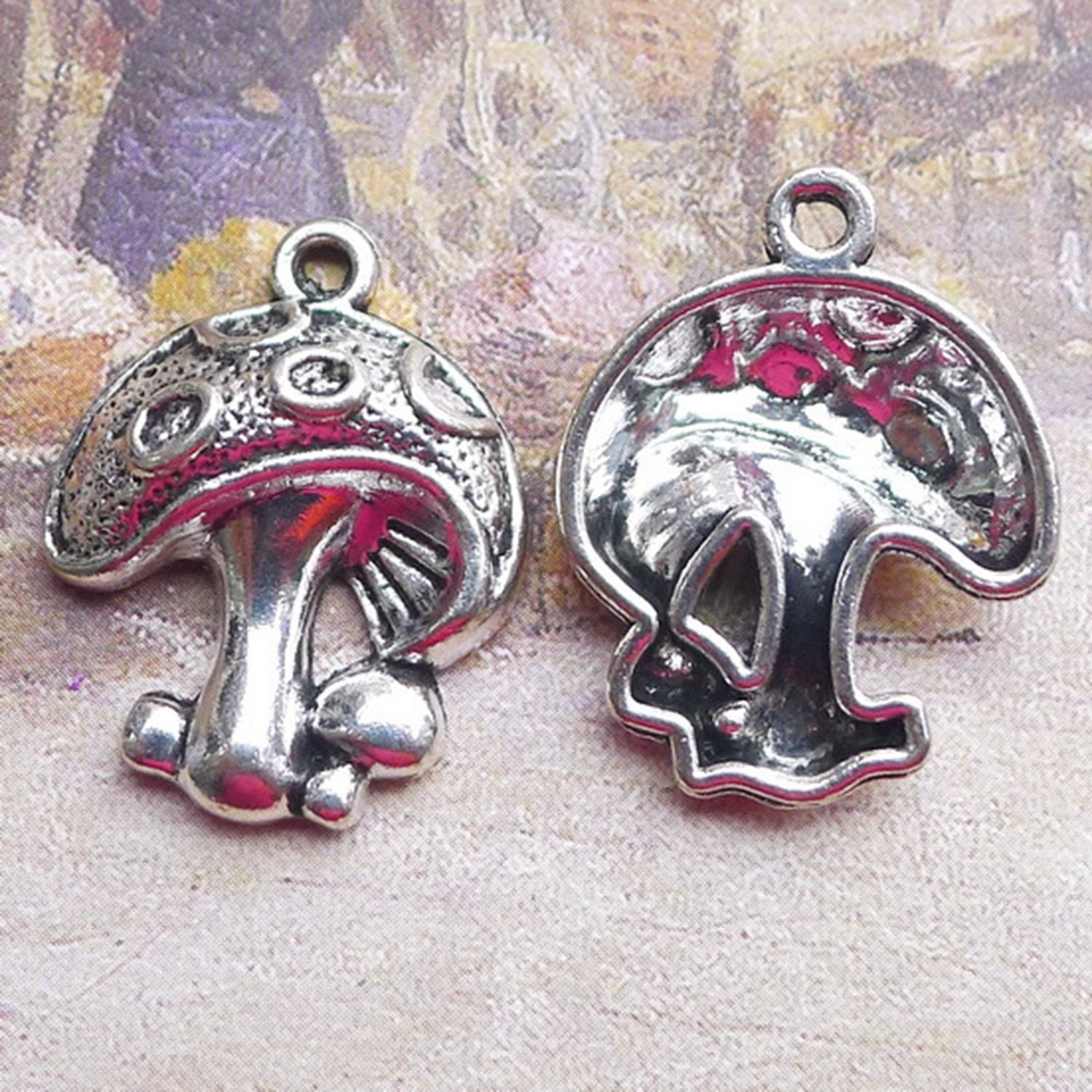 12 or 30PCS Antique Silver Tone MUSHROOM Charm Pendant, Plant Charm JHS118