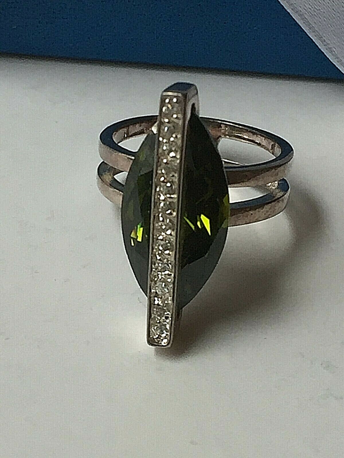 Size 6 Women’s RING Vintage 925 STERLING SILVER Big GREEN Marquise GEMSTONE New
