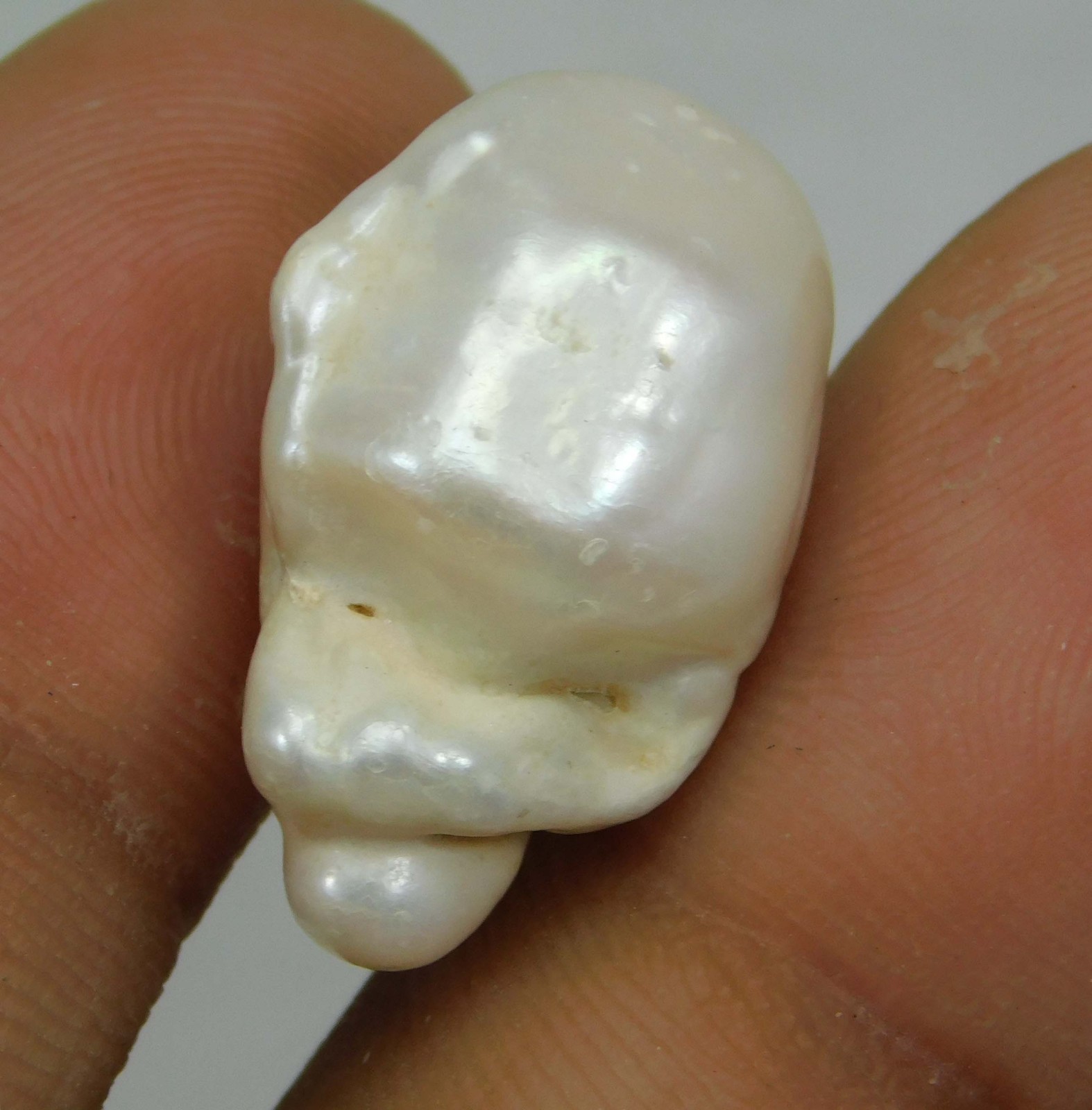 20.50 Ct Natural Baroque Pearl 22.7×14.8×12.7 mm Genuine Loose White Cream Moti