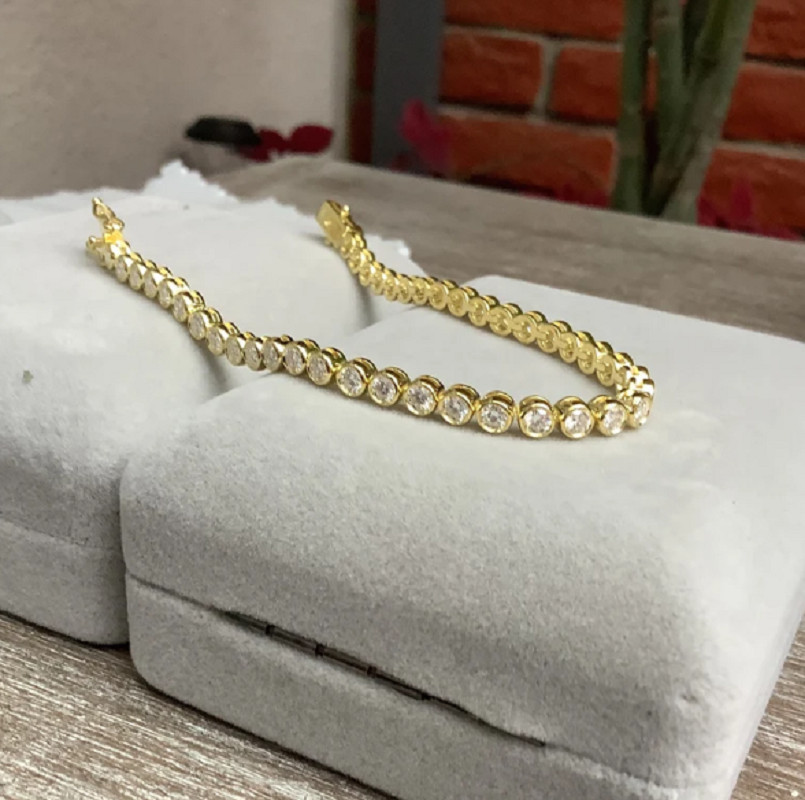 6.Ct Round Cut Bezel set Moissanite Women Tennis Bracelet 14K Yellow Gold Plated