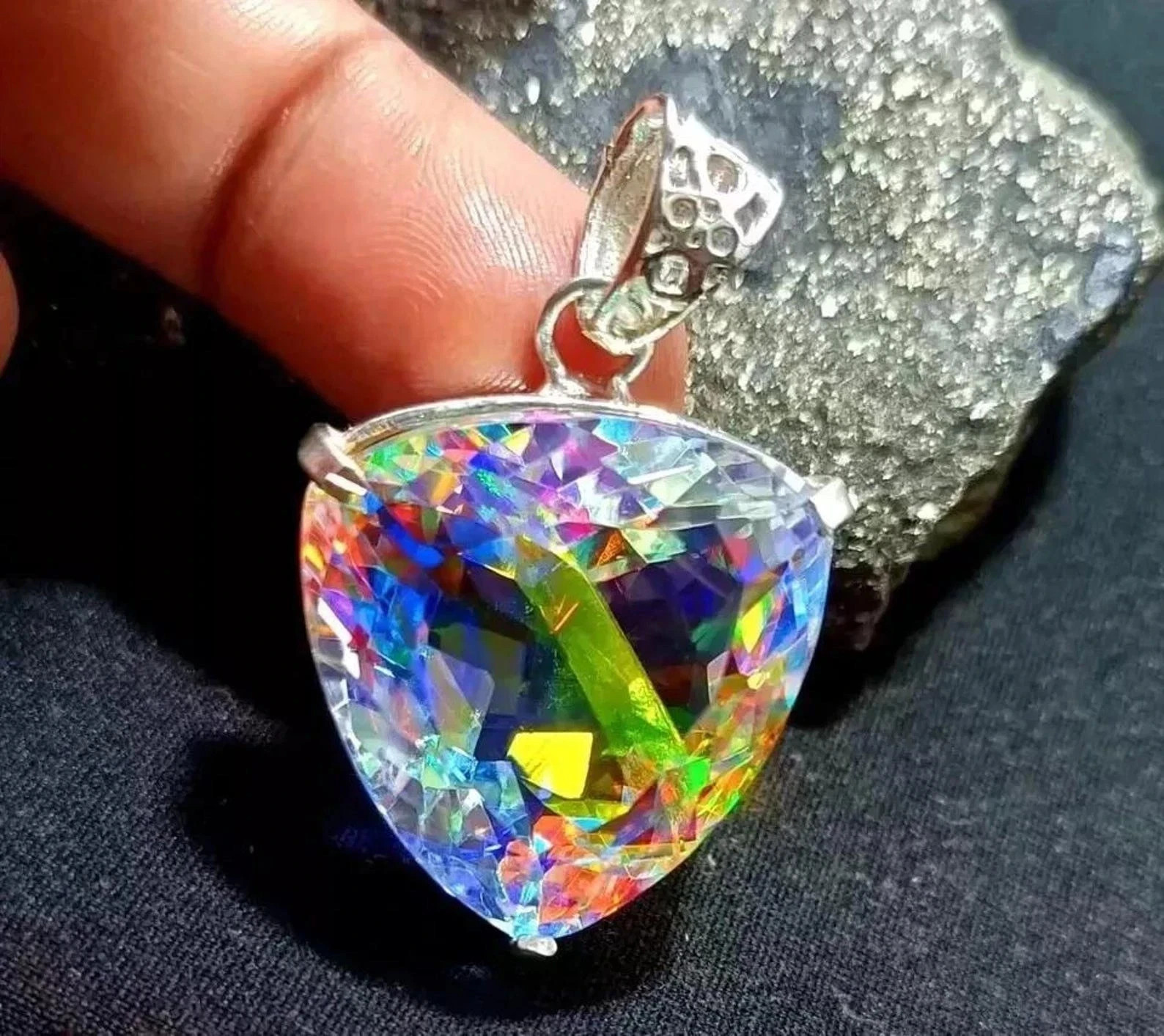 Natural Trillion Mystic Topaz 97.52 Ct+ 925 Solid Silver Pendant Gemstone Brazil