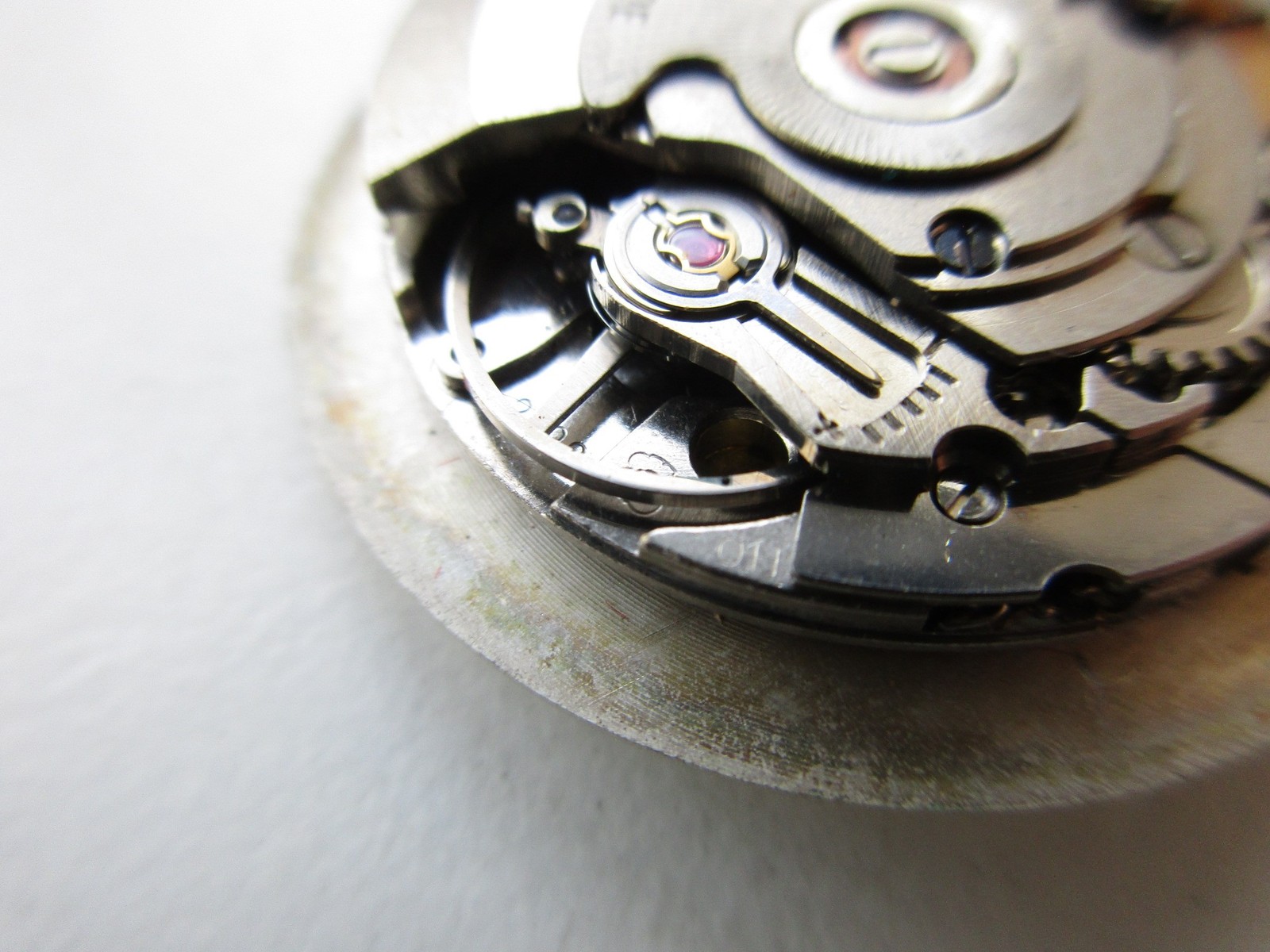 ETA cal. 2783 Swiss automatic watch movement – white date at 3 – running