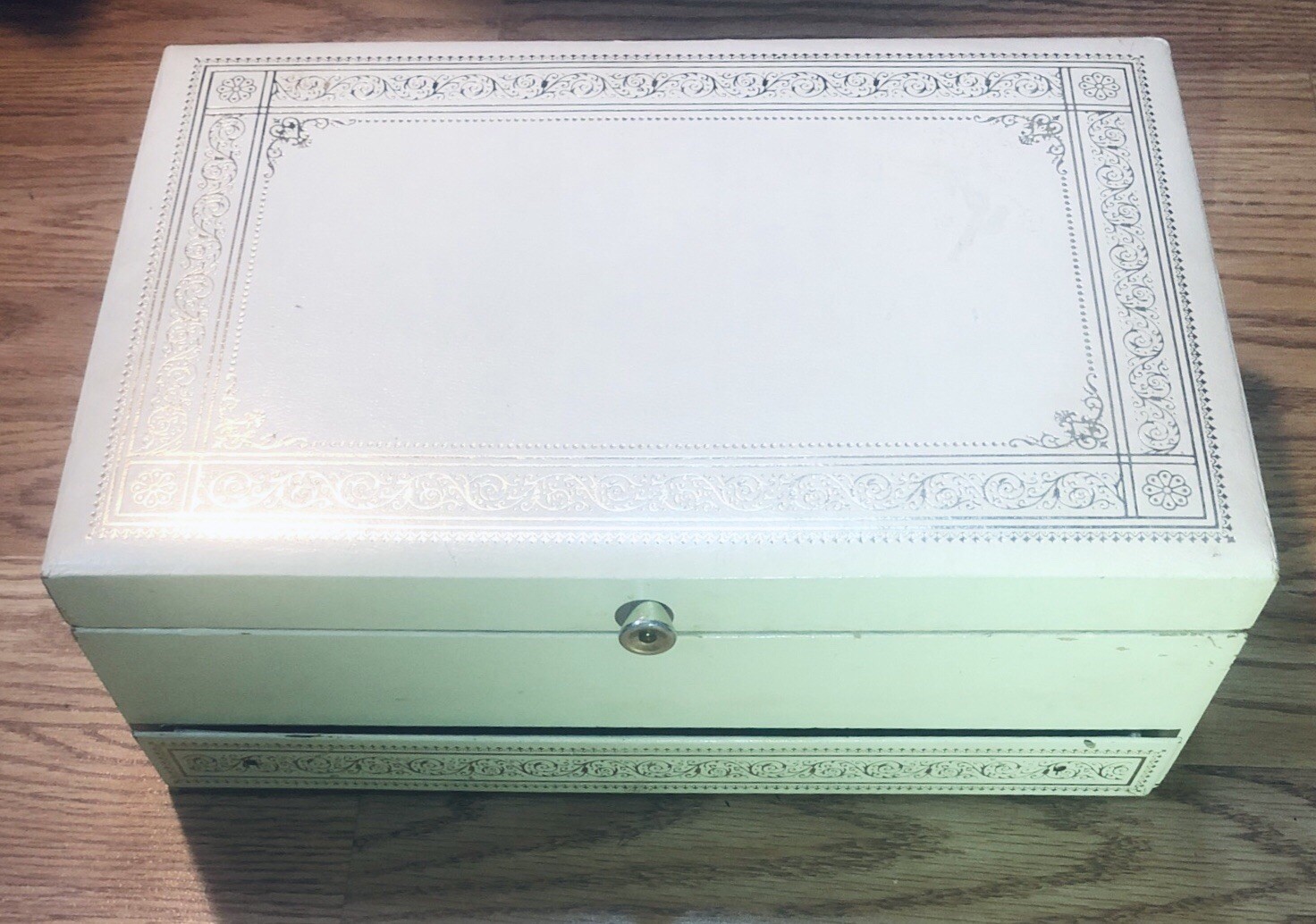 Vintage Mele Style Jewelry Box 3 Tier Pull Out Drawer White Red Velvet Lining