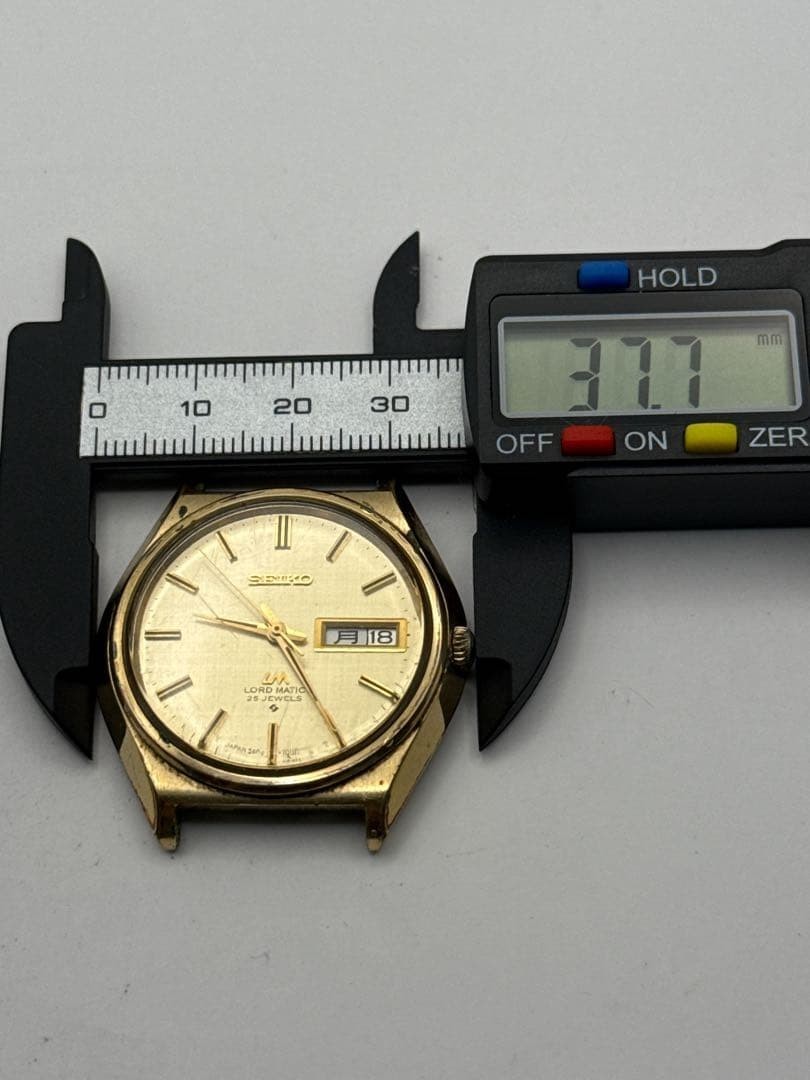 Seiko Lord Matic 5606-7010 Automatic Day-Date Mens Watch For Parts Japan