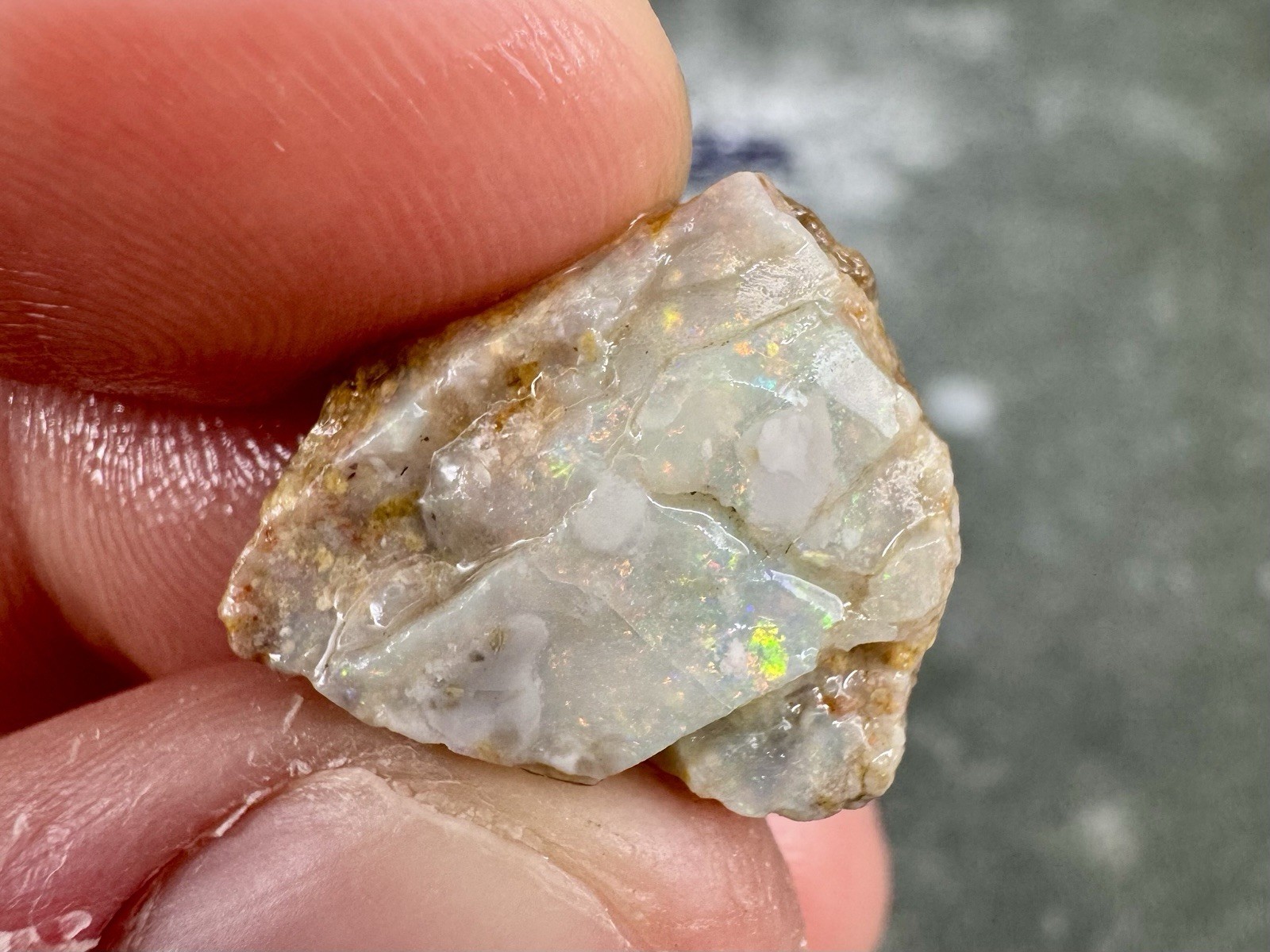 156ct Mintabie Australian Opal Rough Parcel 22pcs Multicolor Old Stock 1oz White