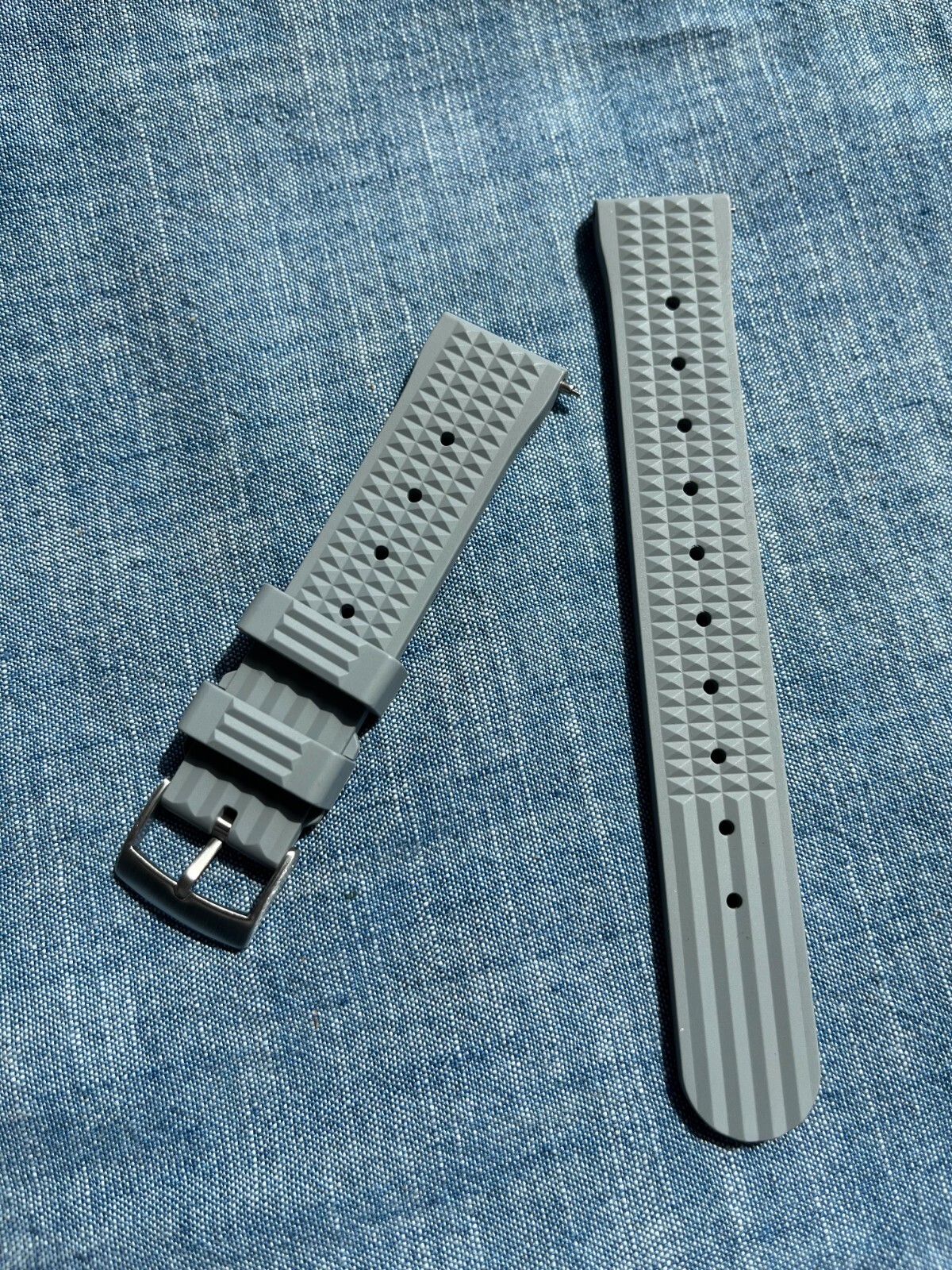 WISCASSET WATCH – Premium FKM Waffle Straps