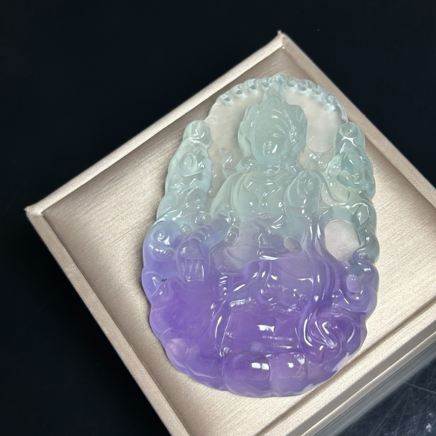 Nature ice green Burmese Jade Jadeite Carved Kwan-yin lucky Pendant&Necklaces