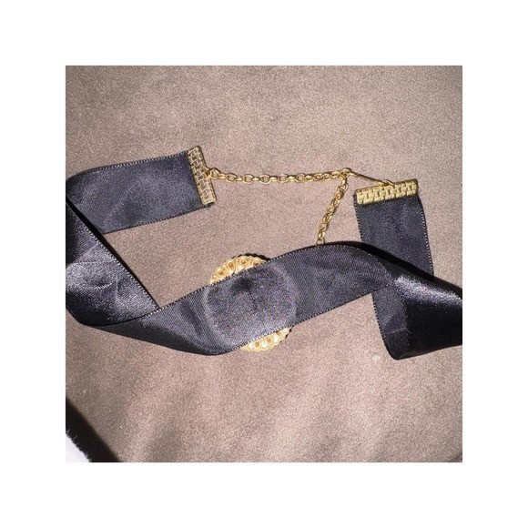 Unbranded Choker Necklace Womens OS Black Excellent Faux Pearl Satin Victorian