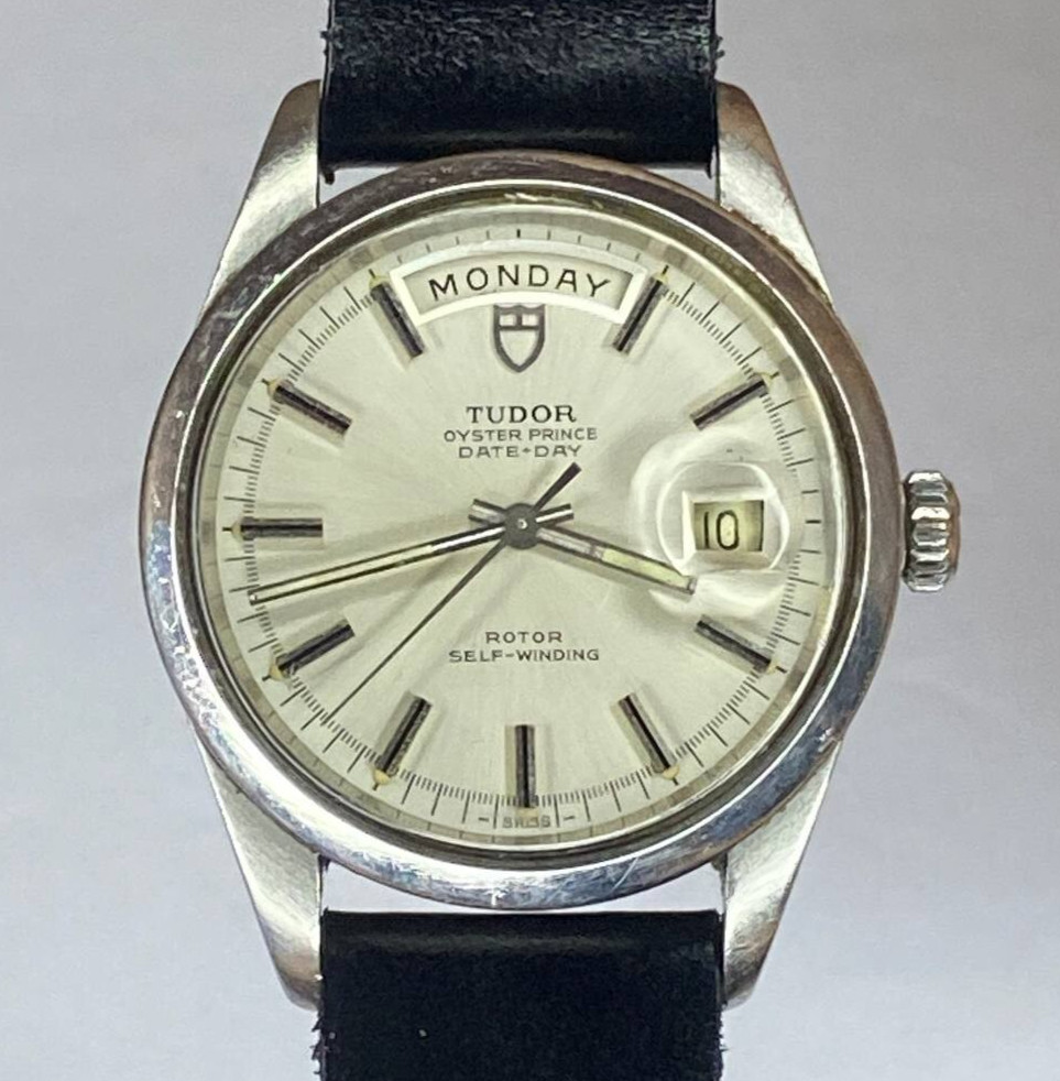 VINTAGE TUDOR DAY DATE JUMBO 38MM REF 7017/0 AUTOMATIC MOVEMENT STAINLESS STEEL