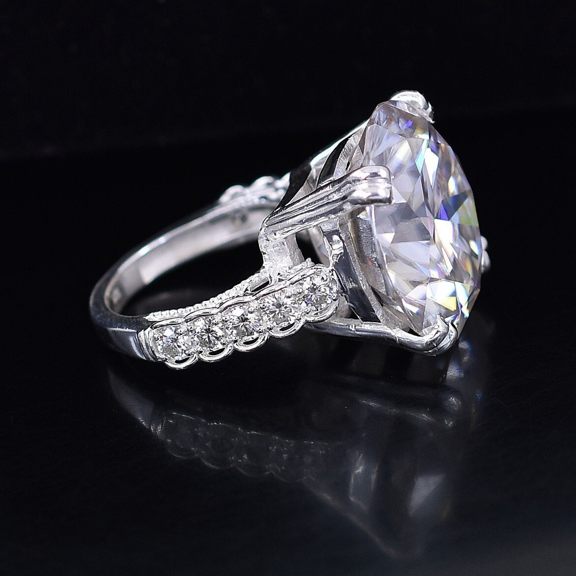RARE 50 Ct Certified Round White Diamond Ring With Accents No Tariff
