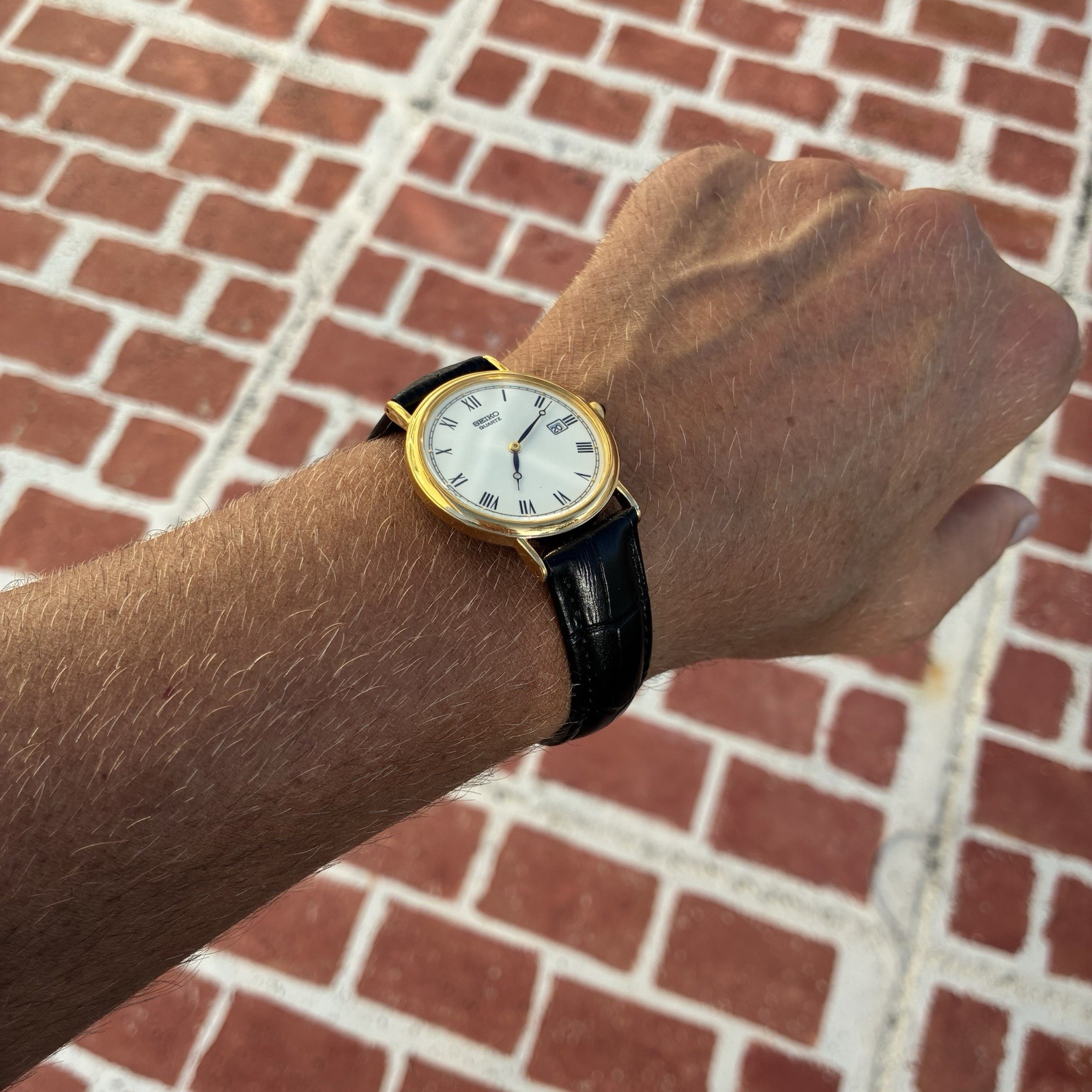 BEAUTIFUL Seiko Men’s Classic Dress Watch