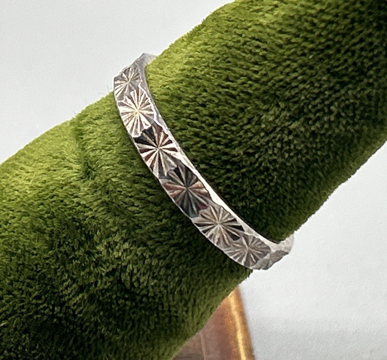 Milor Italy Sterling Silver Ring with Starburst pattern, no stone Sz 6.25