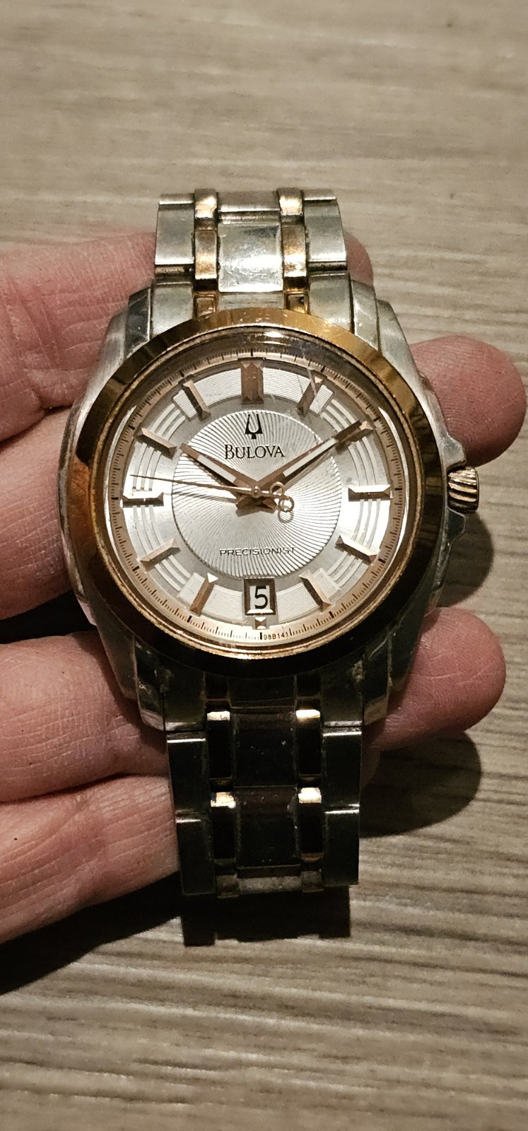 Bulova Precisionist Model C977655 2-Tone Men’s Watch New Battery