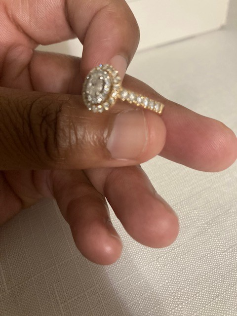 1 CTTW Diamond Engagement Ring 14K Yellow Gold Oval Halo Size 7 Zales