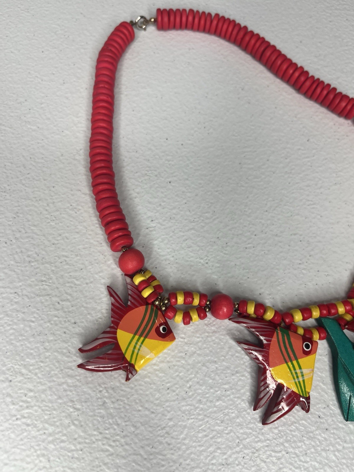 Wooden Fish Necklace Colorful Pink Yellow Green Tropical Made In Philippines