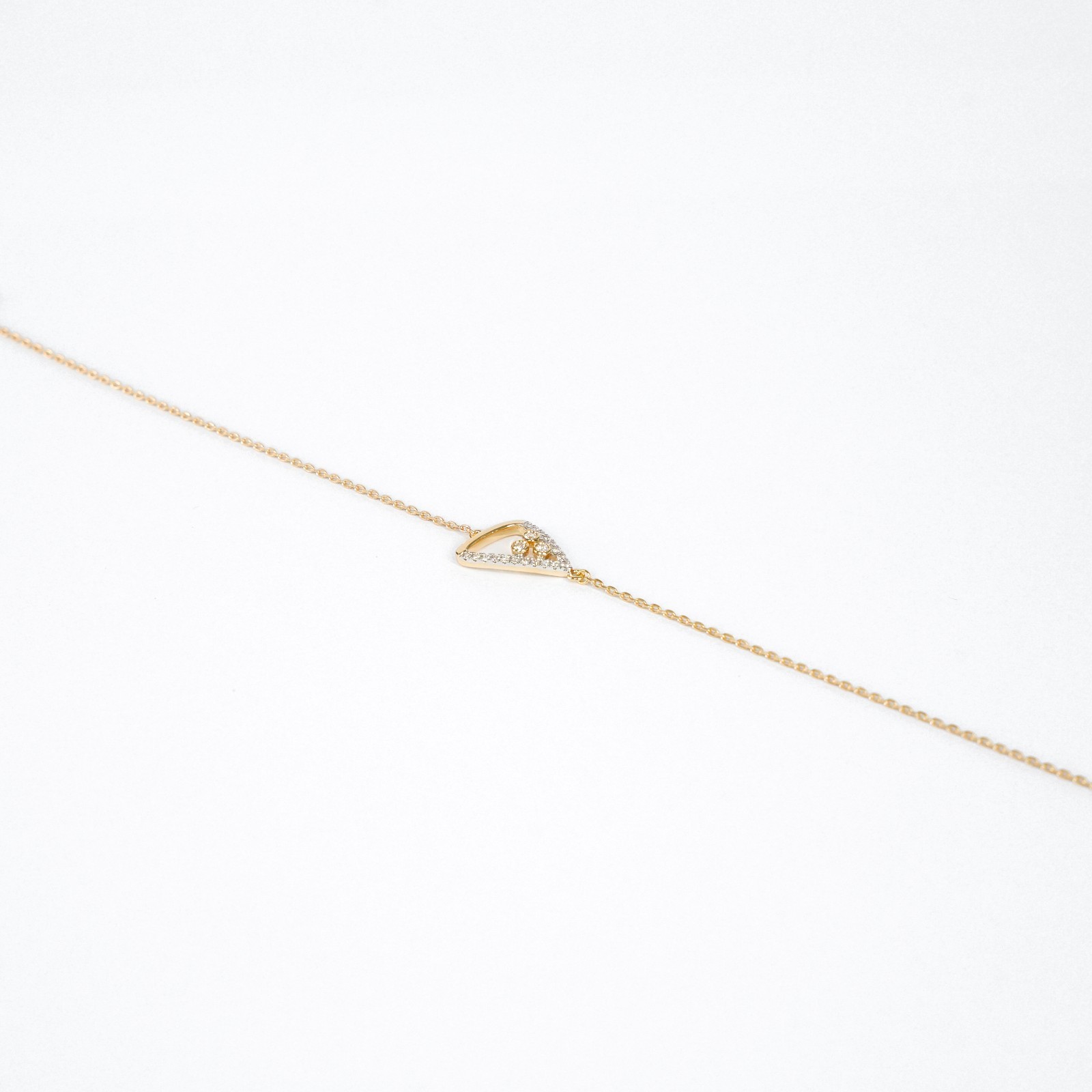 18 KARAT DIAMOND BRACELET | NATURAL DIAMOND | LIGHTWEIGHT | IGI CERTIFIED