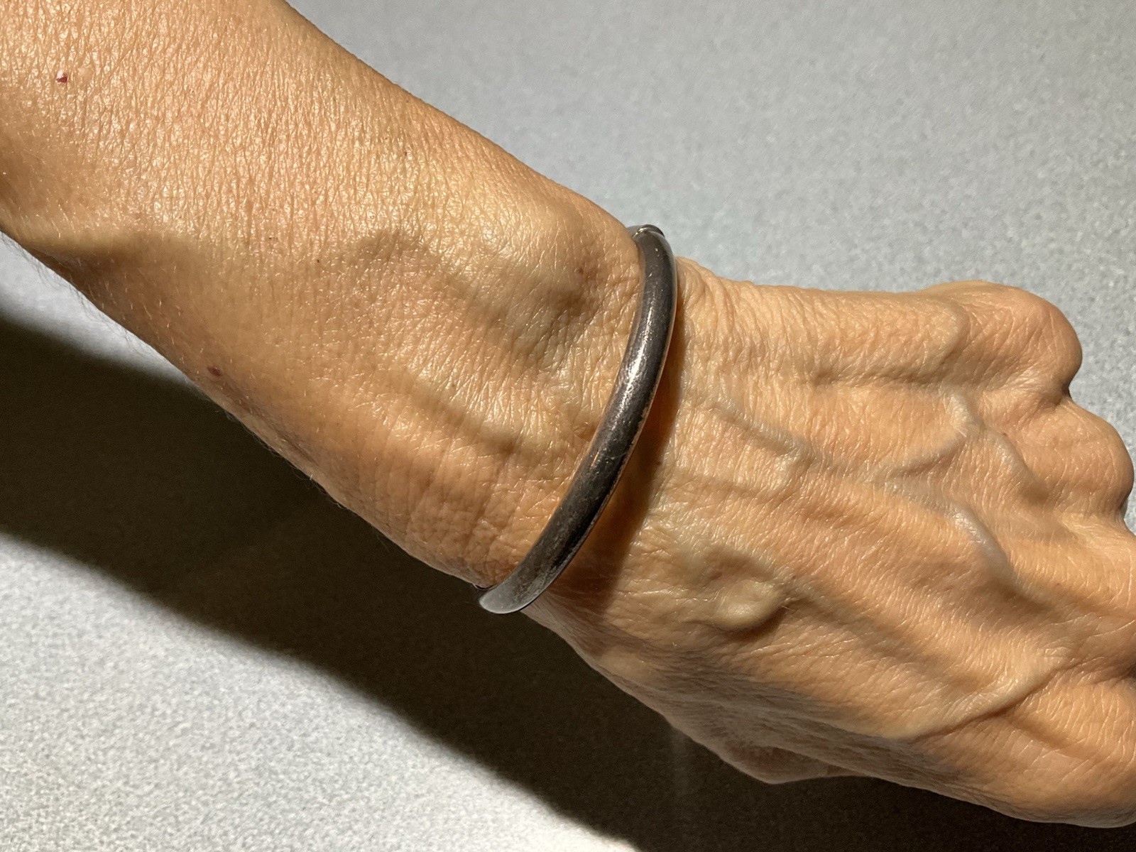classic 925 Sterling Silver cuff round Bracelet 6.3 Gram /